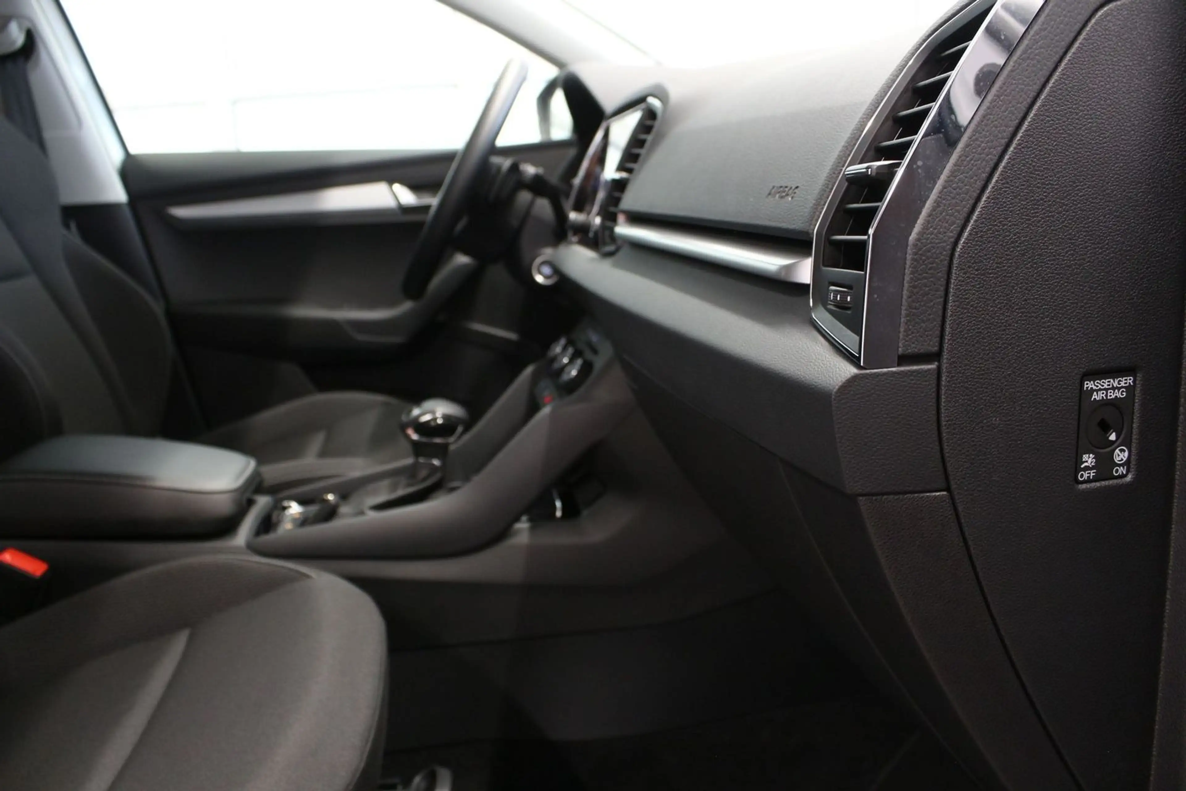 Skoda Karoq Ambition Led DSG — photo 13