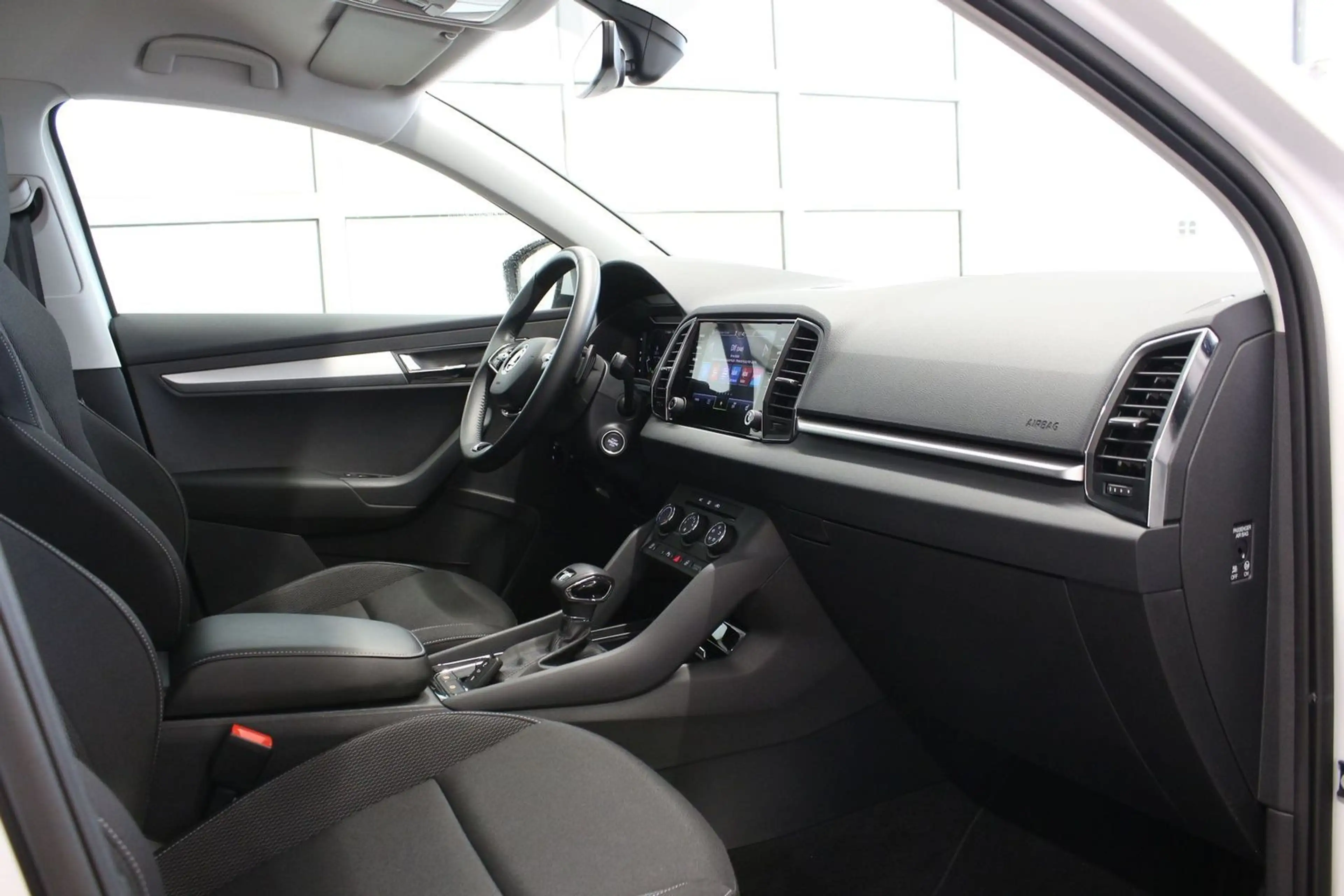 Skoda Karoq Ambition Led DSG — photo 11
