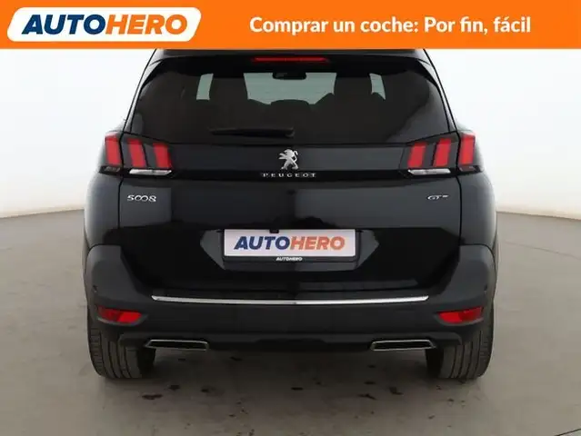 Peugeot 5008 view 5