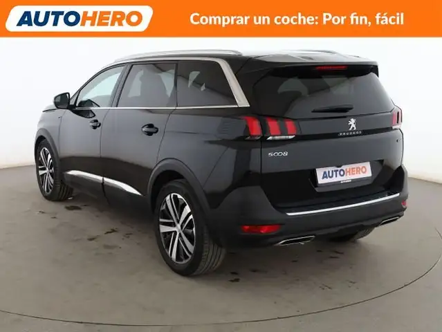 Peugeot 5008 view 4