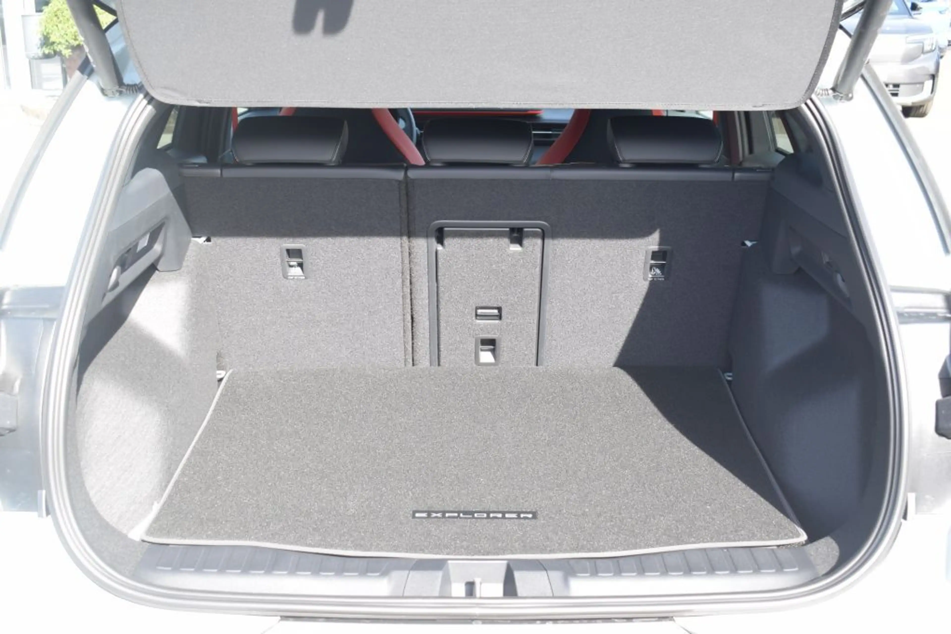 Ford Explorer Collection Extended Range RWD 79kWh, B& — photo 11