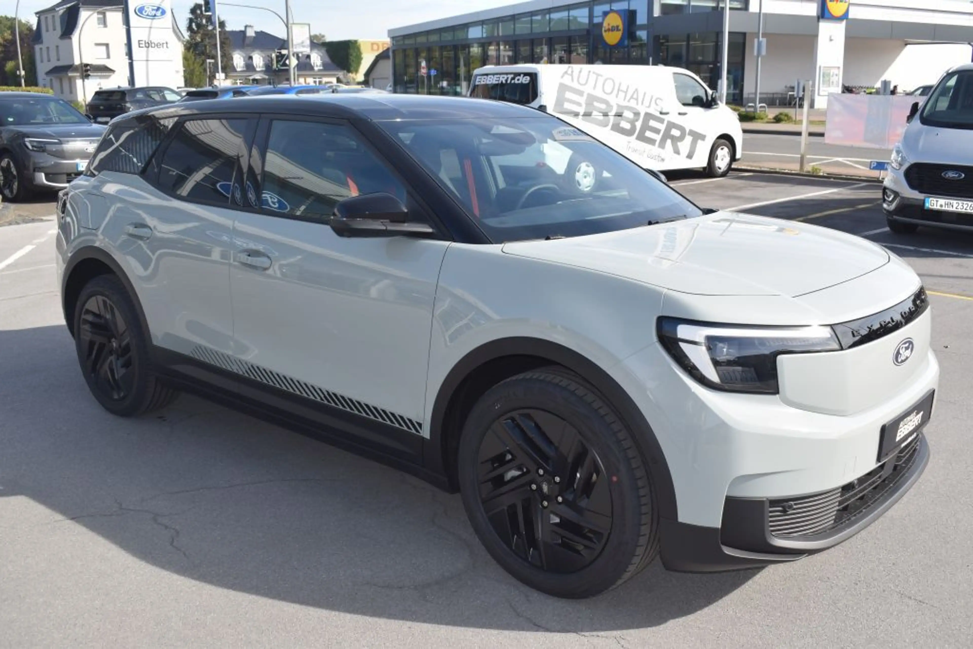 Ford Explorer Collection Extended Range RWD 79kWh, B& — photo 6