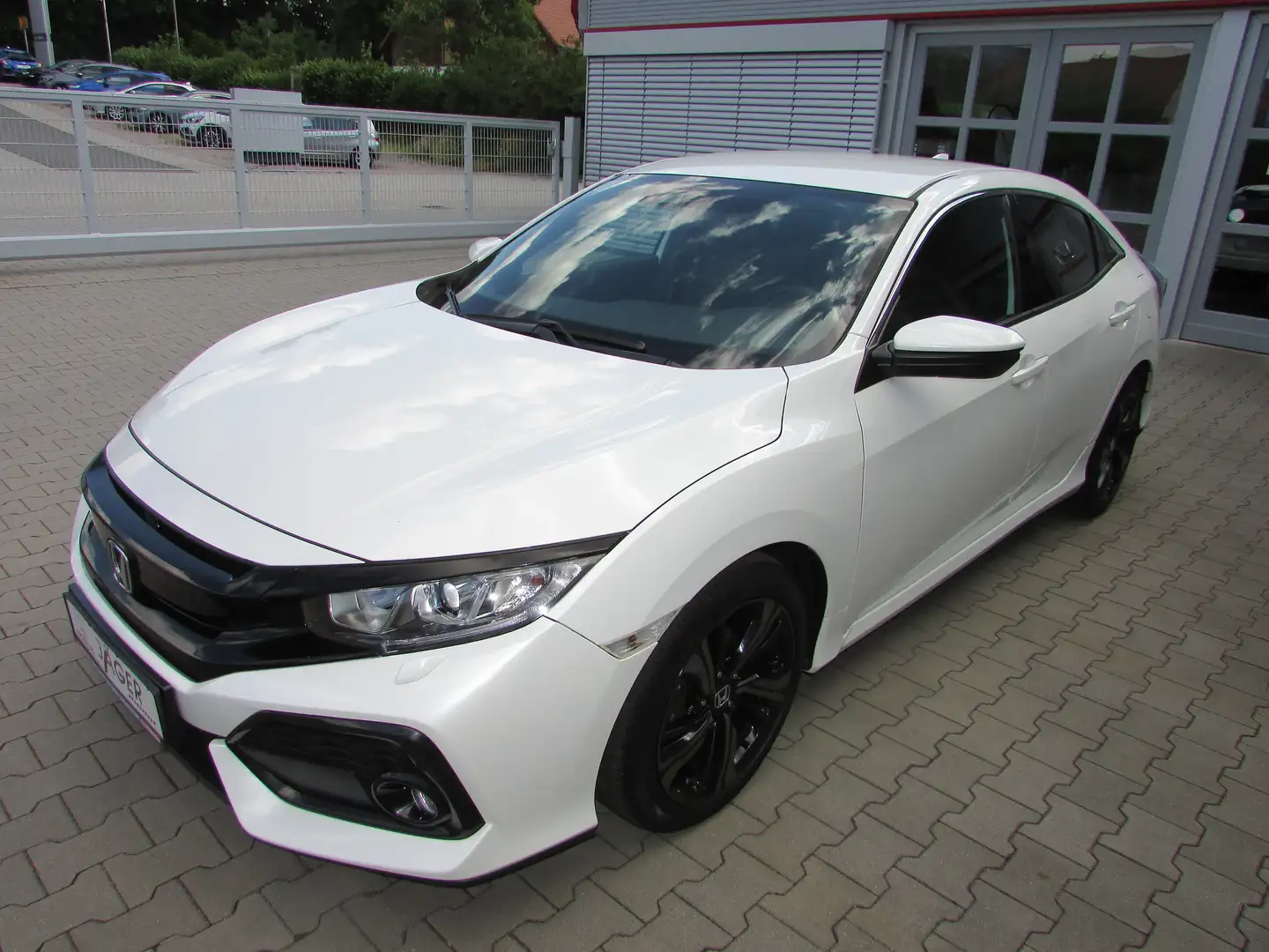 Honda Civic 1.0 Elegance, NAVI, Kamera, ACC, CD, DAB, USB, MP3 Blanco - 2