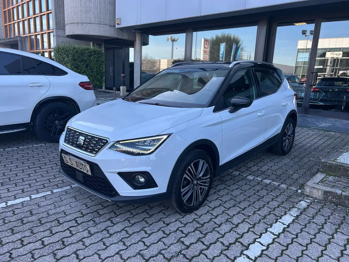 SEAT Arona 1.6 tdi Xcellence 95cv dsg my18 Blanc - 1