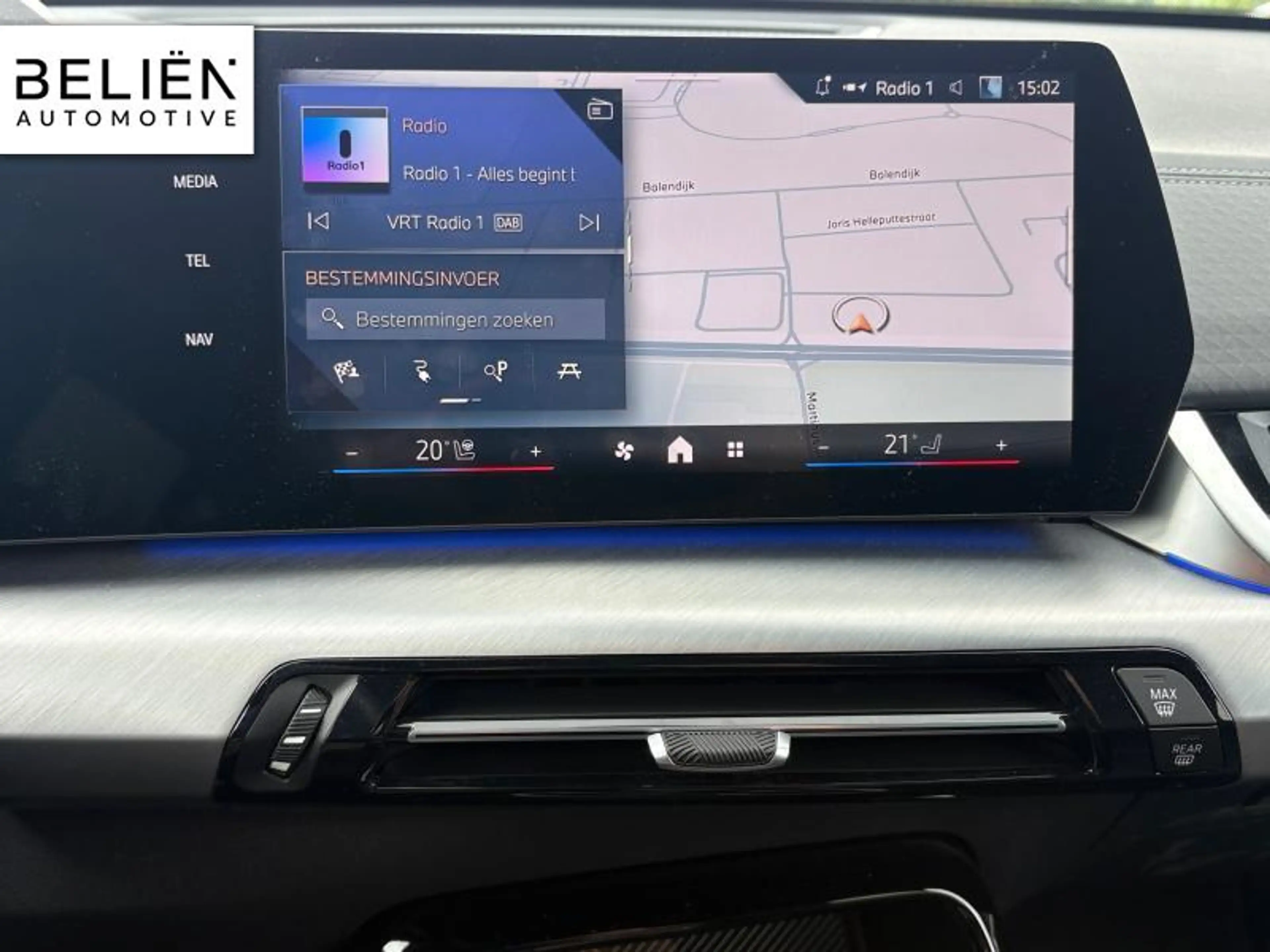 BMW iX2 xDrive30 — photo 13