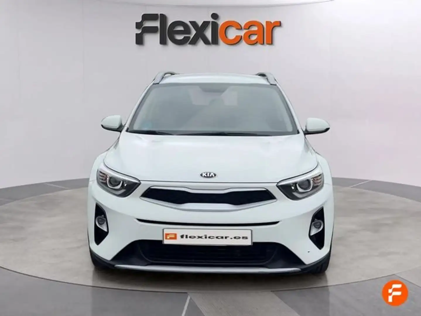 Kia Stonic 1.0 T-GDi 74kW (100CV) Drive Blanco - 2