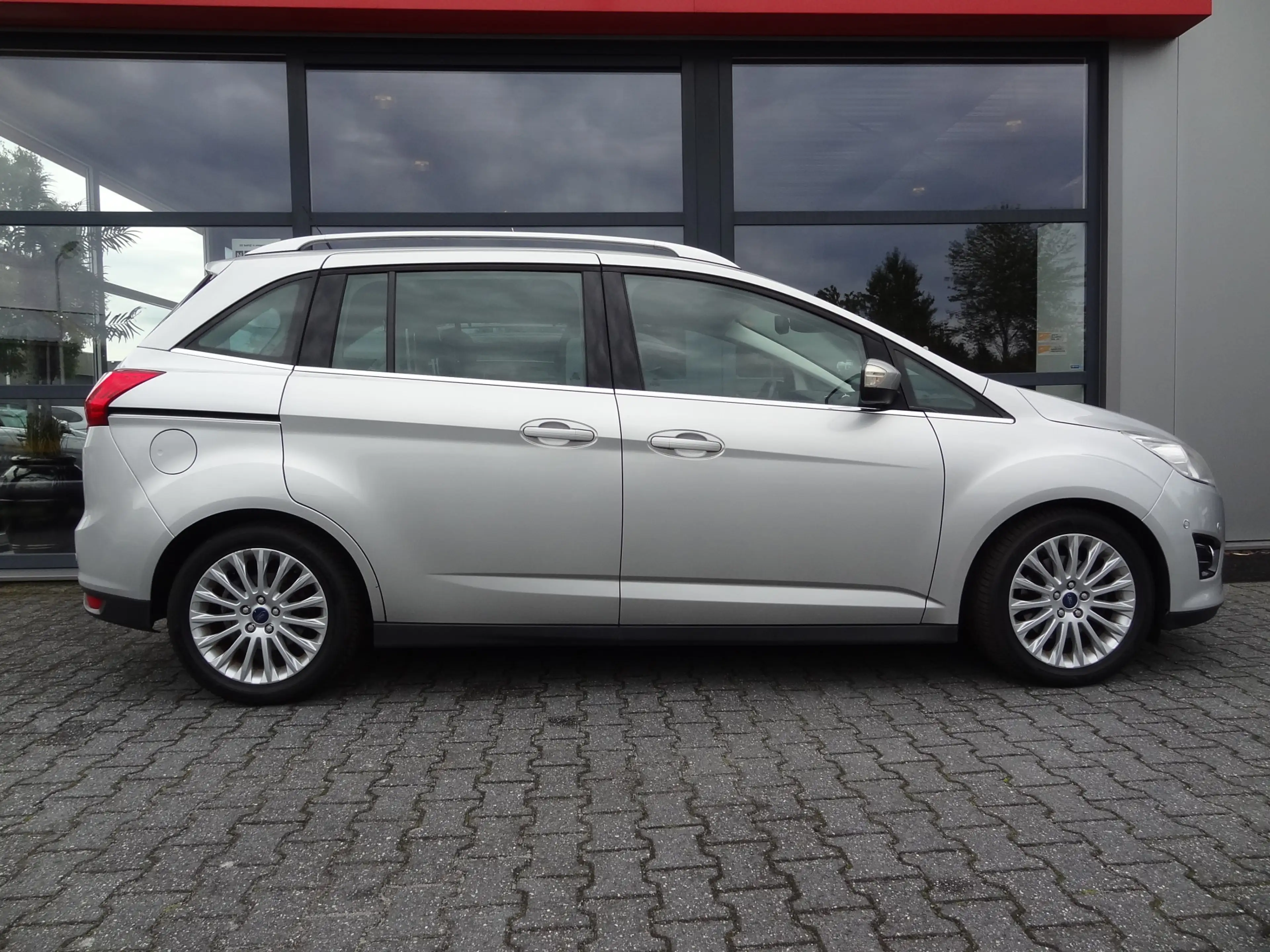 Ford Grand C-Max Titanium 7p. | CAMERA | KEYLES GO | NL-AUTO | — photo 3