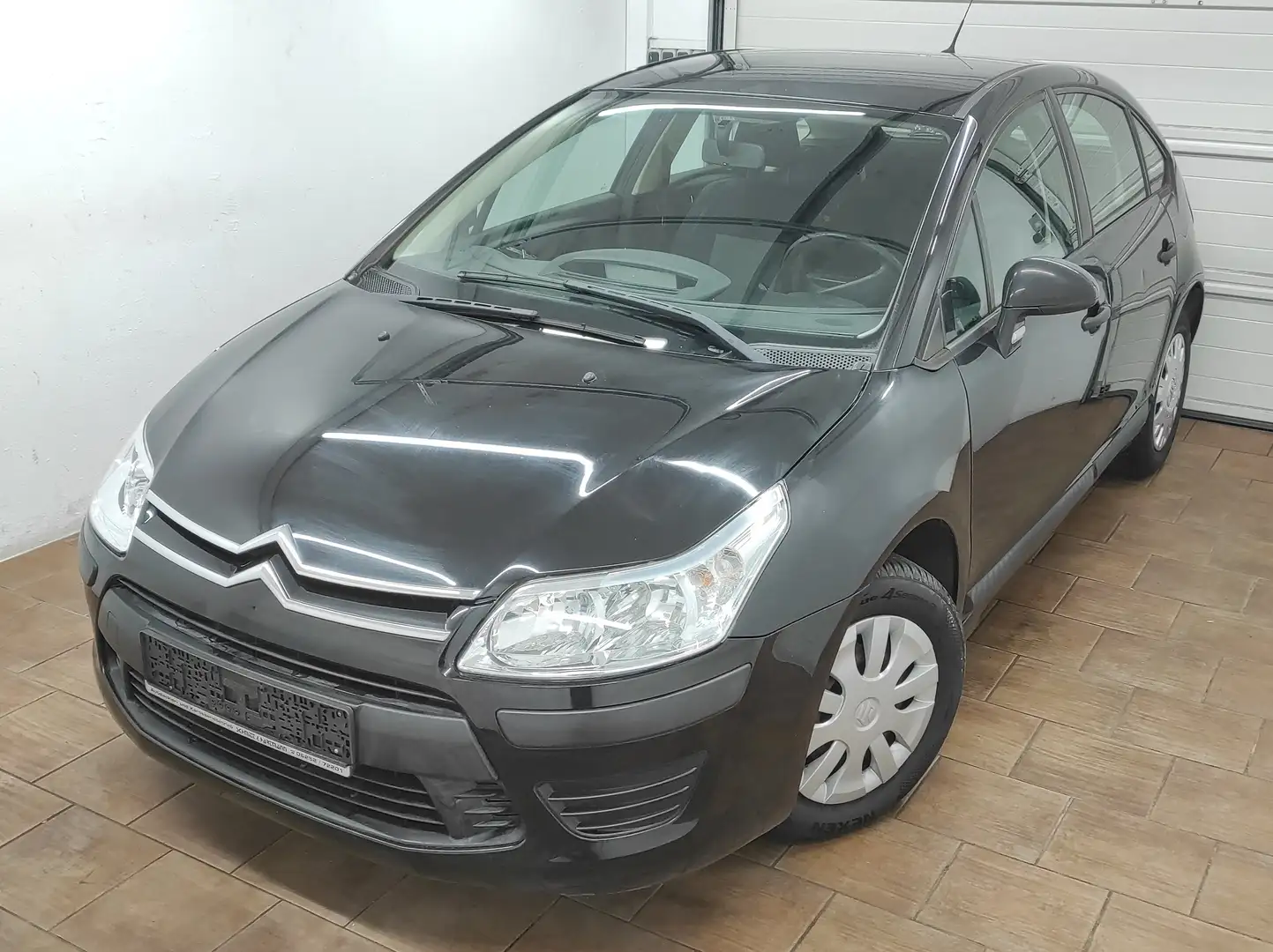 Citroen C4 1.4 16V *TÜV 04-27* ALLWETTER EURO4 TEMP BC ESP Zwart - 1