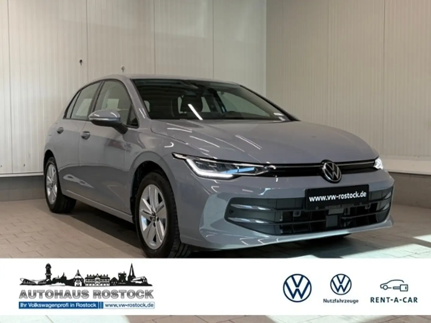 Volkswagen Golf VIII Life 1.5 TSI LED RFK ACC APP Grau - 1