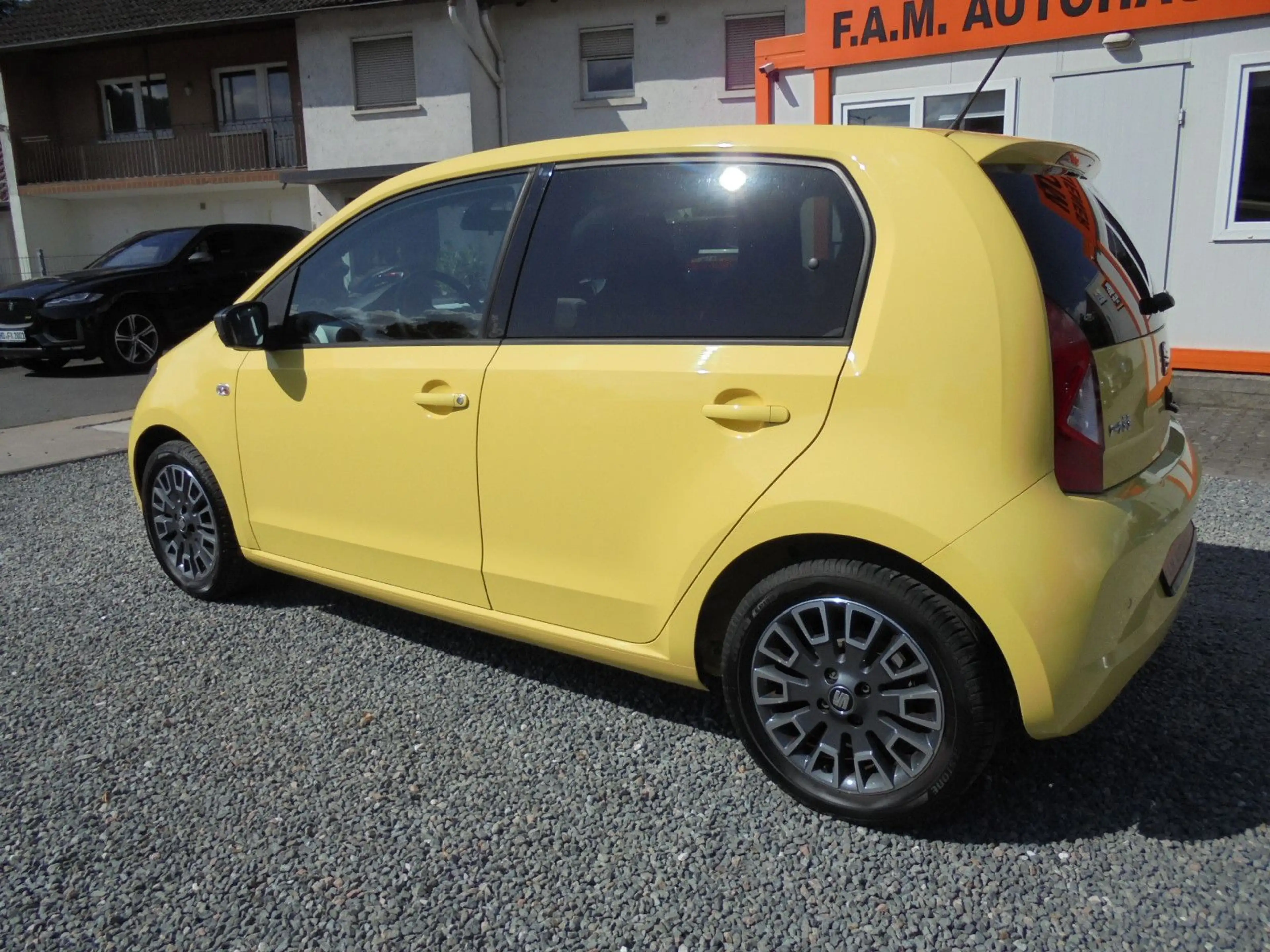 SEAT Mii Chic Automatik*Klima*Sitzh*EPH*Bluet*CD*TOP — photo 7