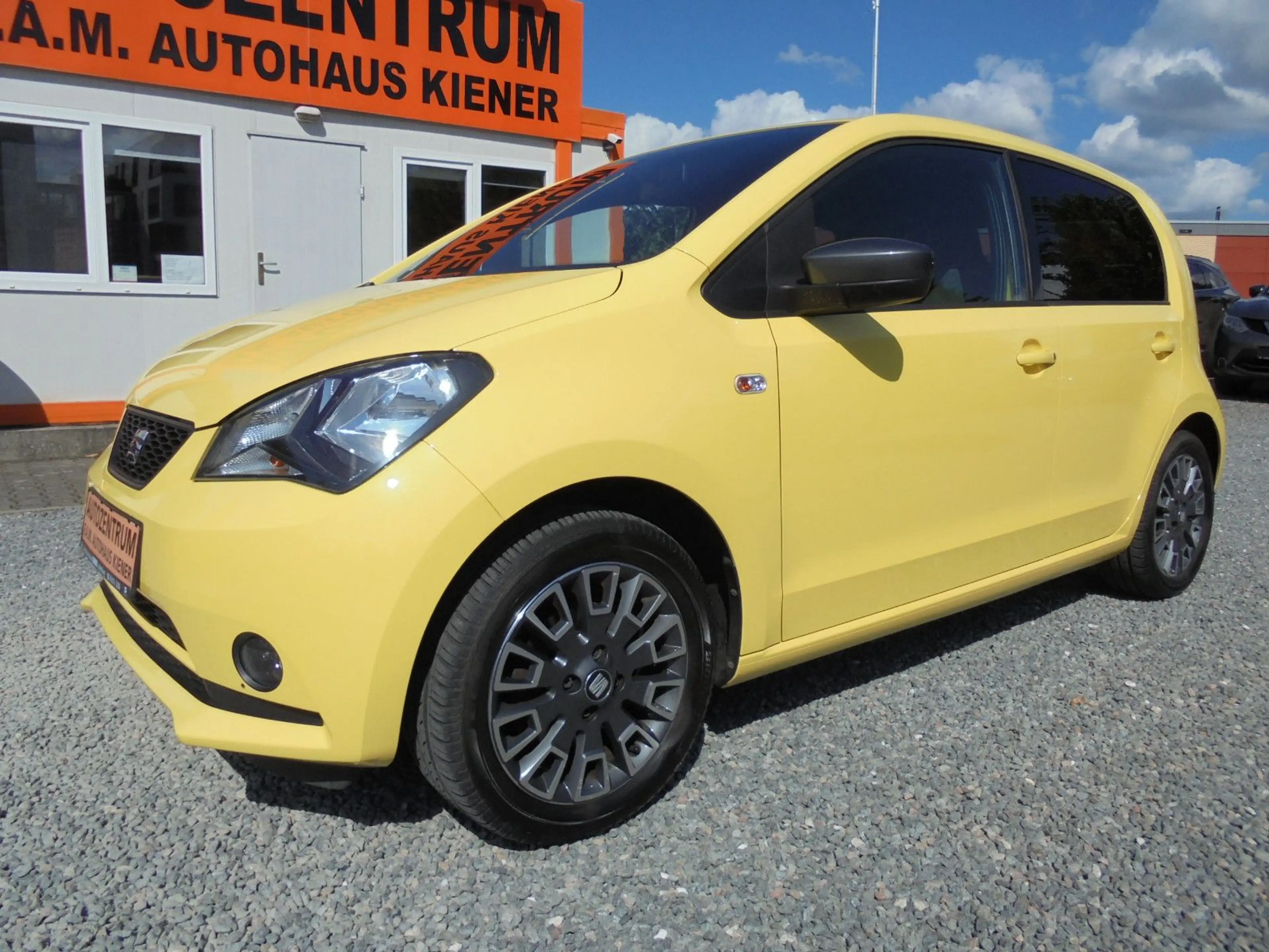 SEAT Mii Chic Automatik*Klima*Sitzh*EPH*Bluet*CD*TOP