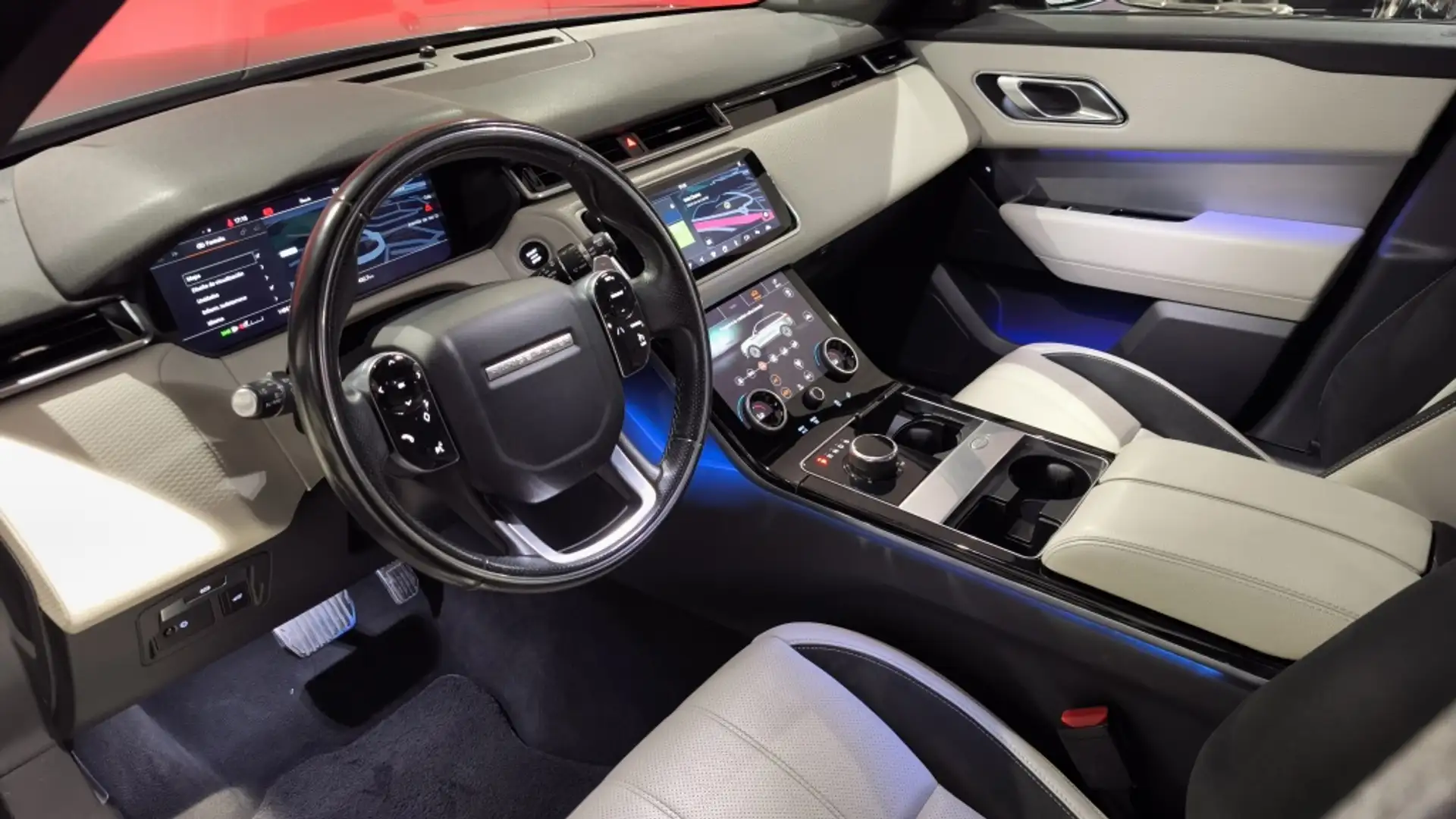 Land Rover Range Rover Velar 2.0D R-Dynamic Base 4WD Aut. 240 Grijs - 2