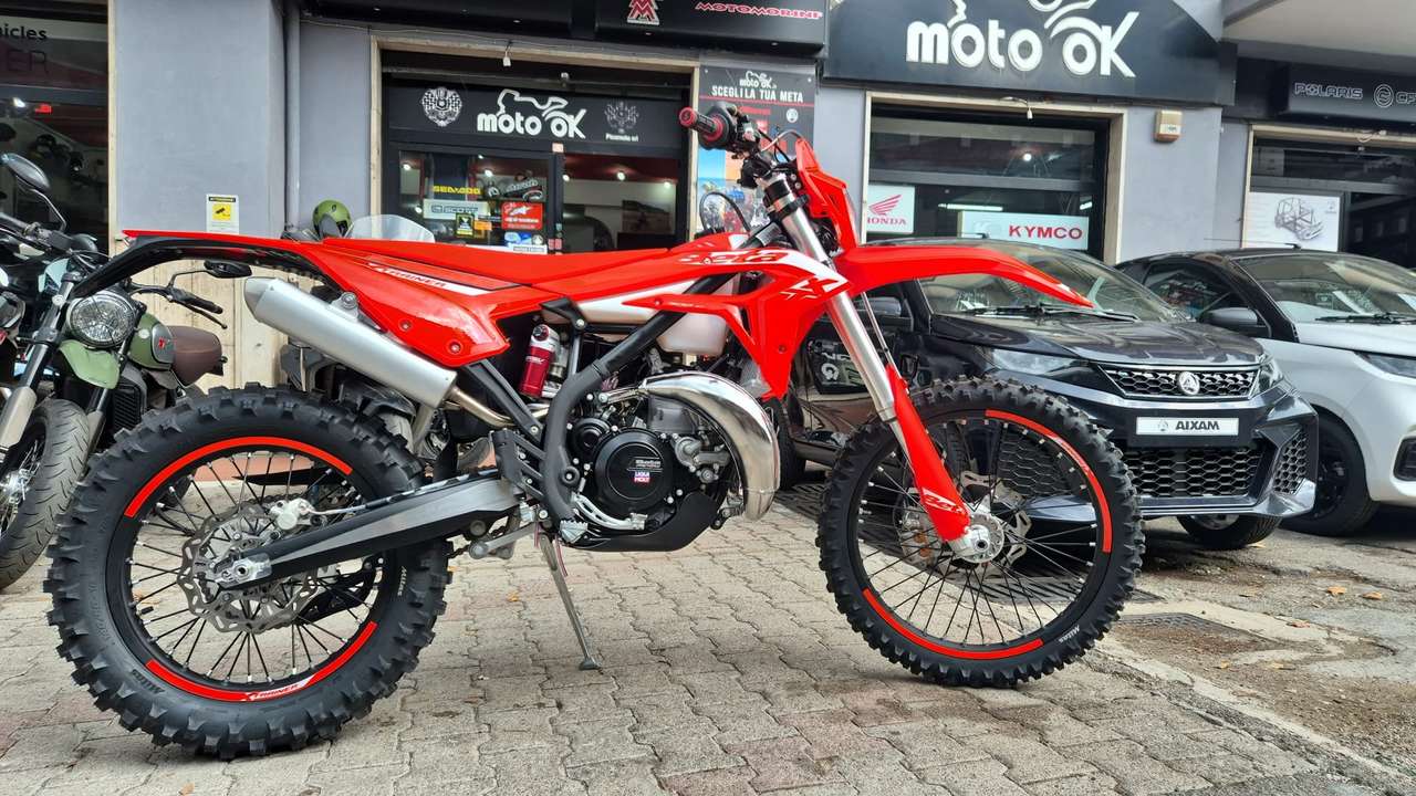 Beta Xtrainer 300 2T  2027