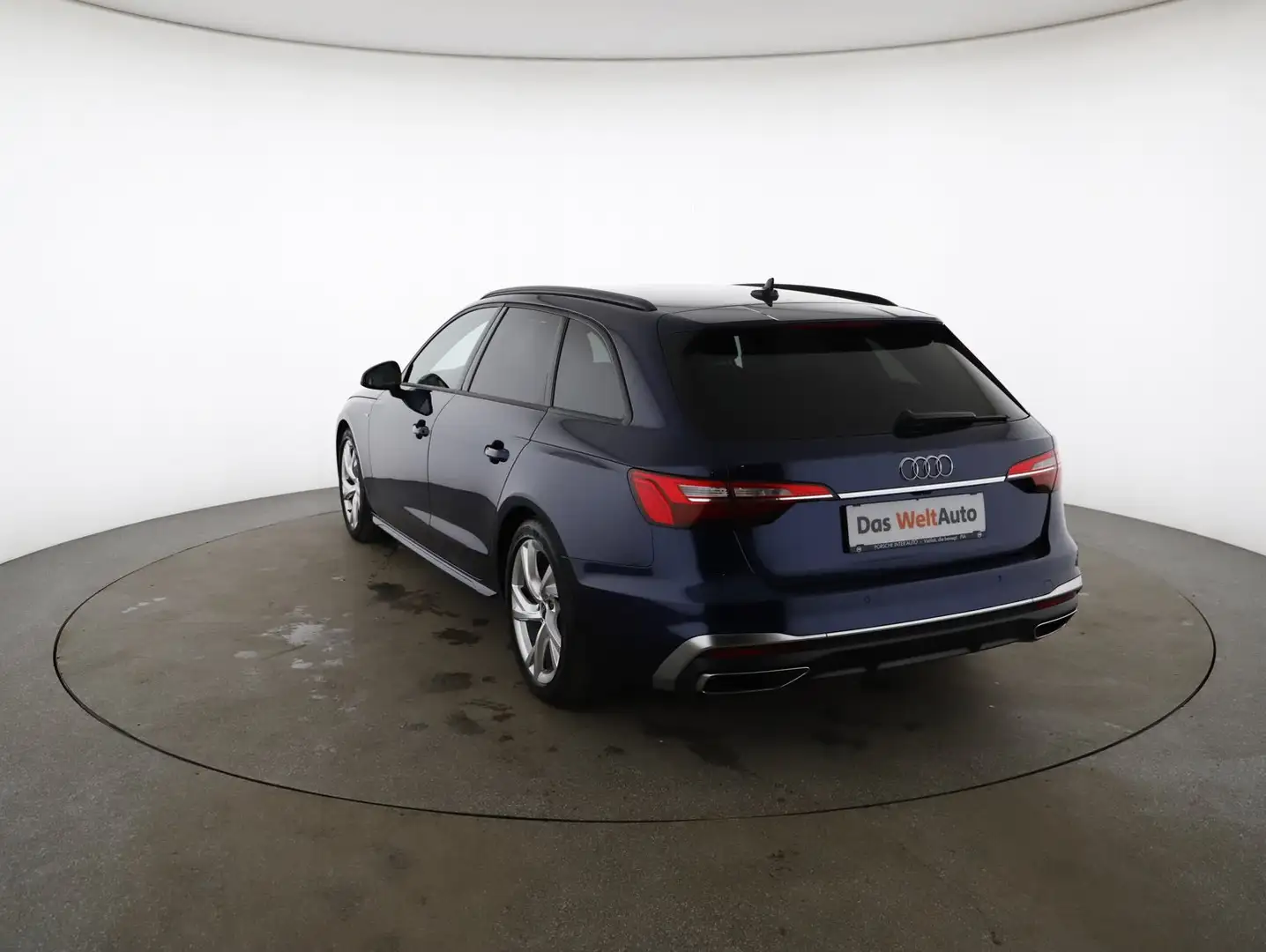 Audi A4 35 TFSI S line Blau - 2