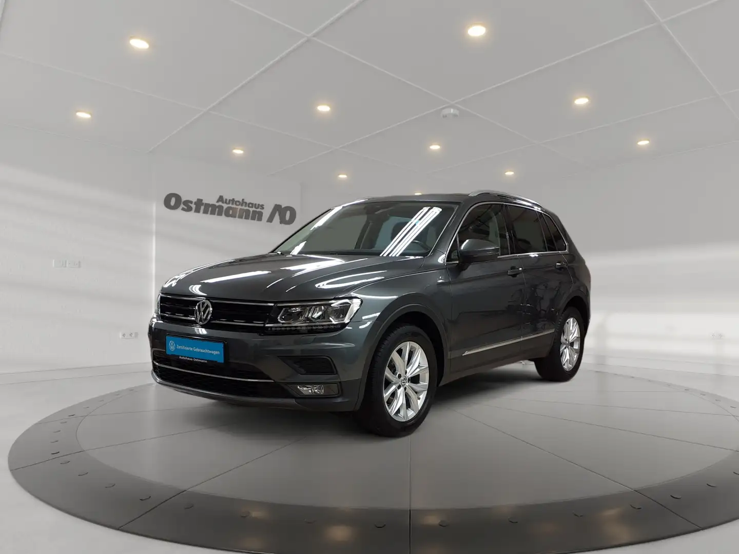 Volkswagen Tiguan 2.0TDI 4Motion Highline *Navi*LED*Pano* Grijs - 2