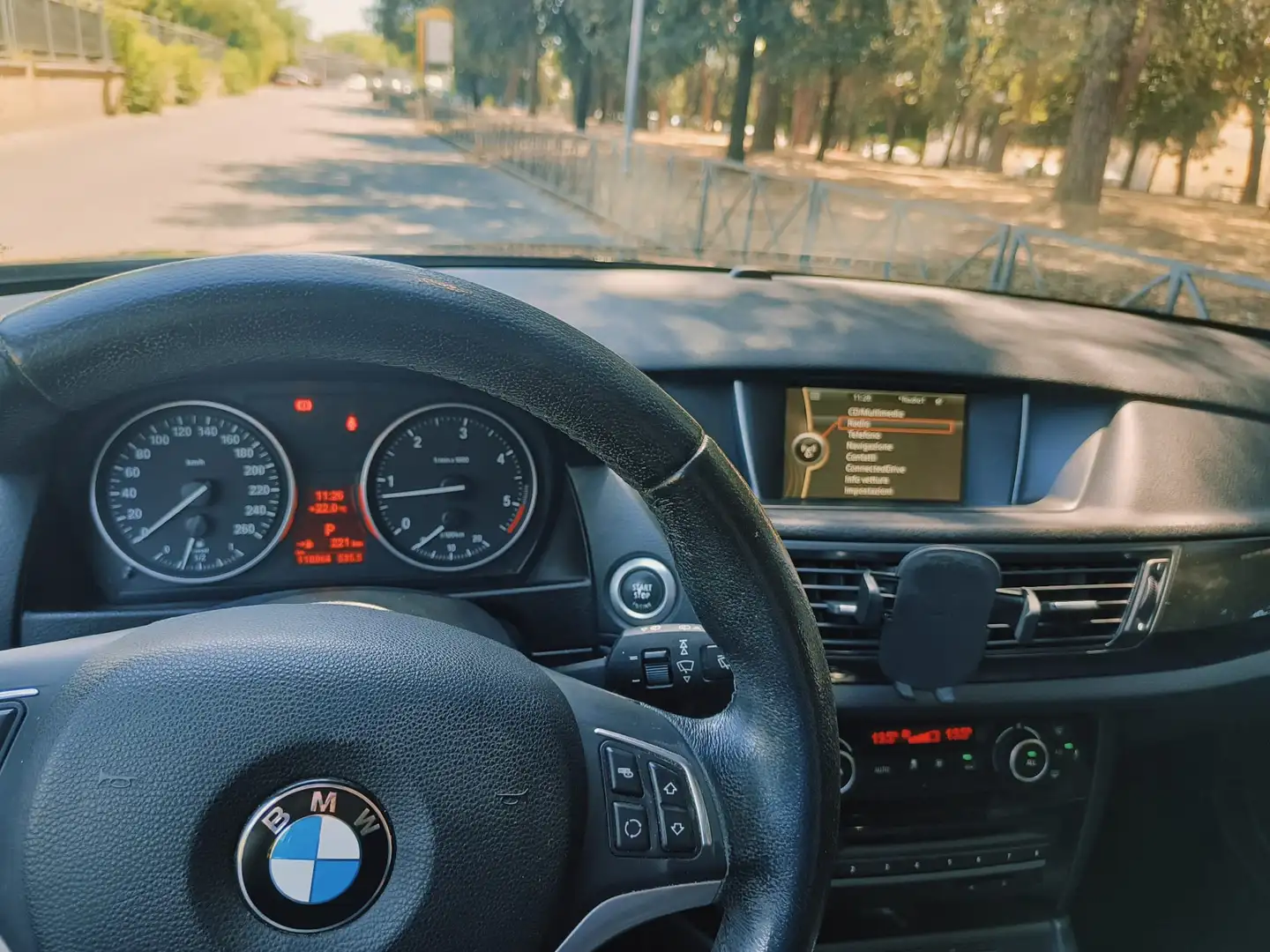BMW X1 X1 E84 sdrive18d xLine Nero - 2