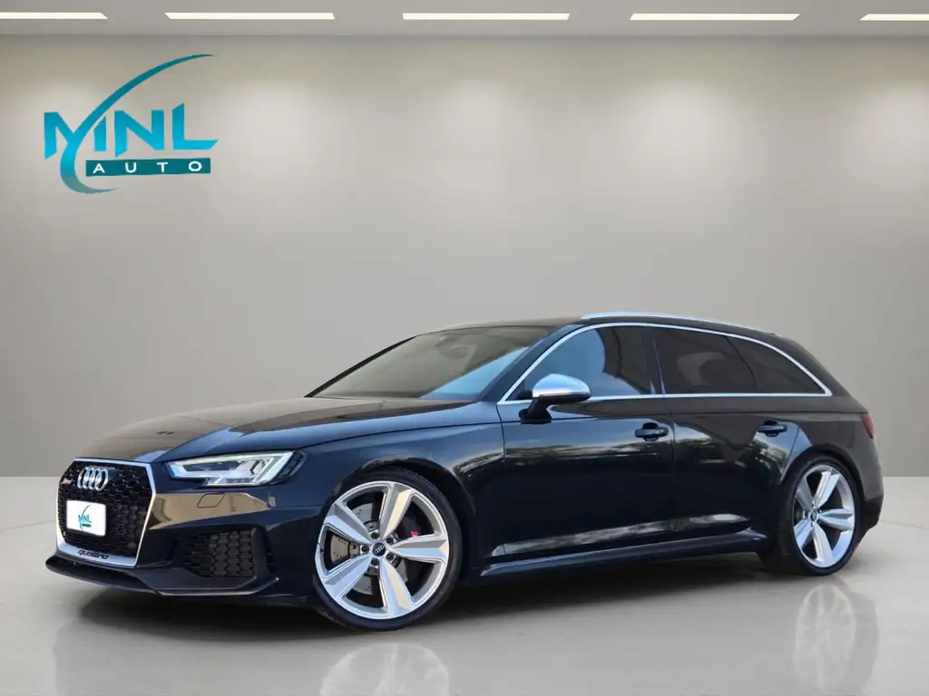 Audi RS4 2018 из Европы — купить под ключ