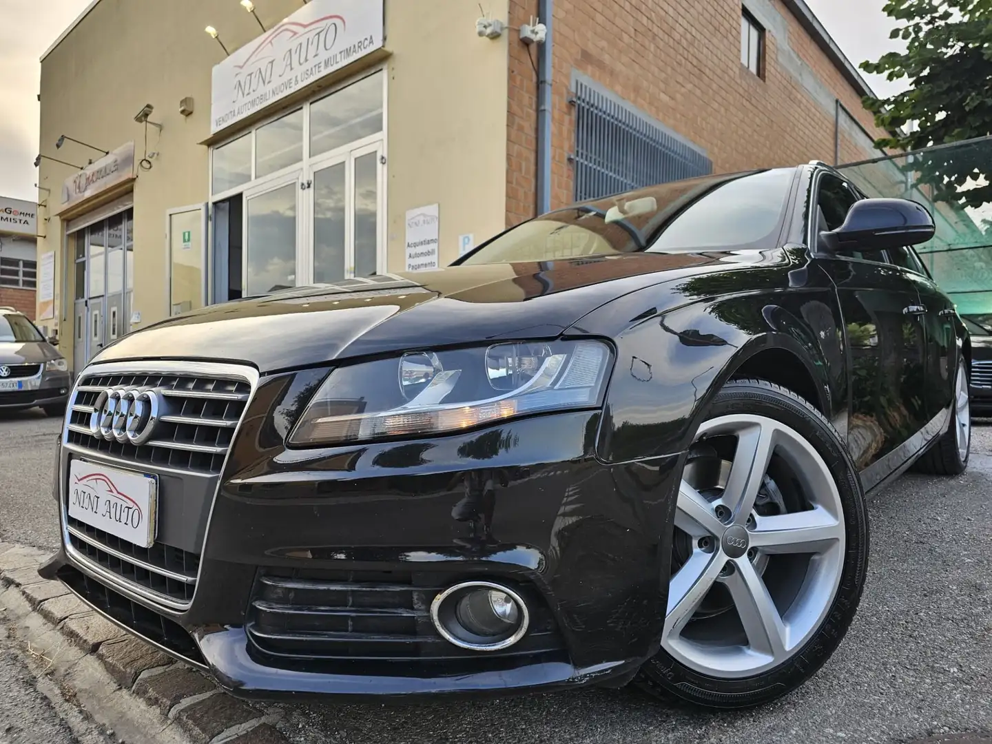 Audi A4 Avant 1.8 TFSI 160cv Advanced*Navi*Pdc*Euro5* Noir - 1