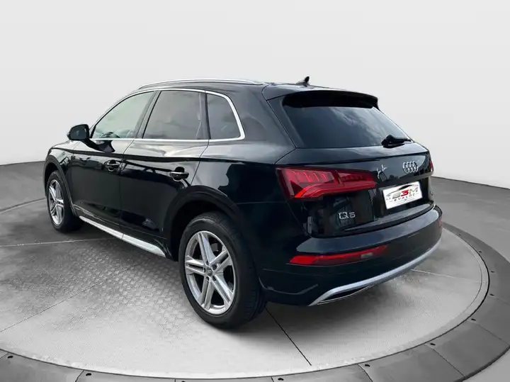 Audi Q5 Q5 40 TDI 190Ch 2.0 L Sline Quattro S tronic — photo 5