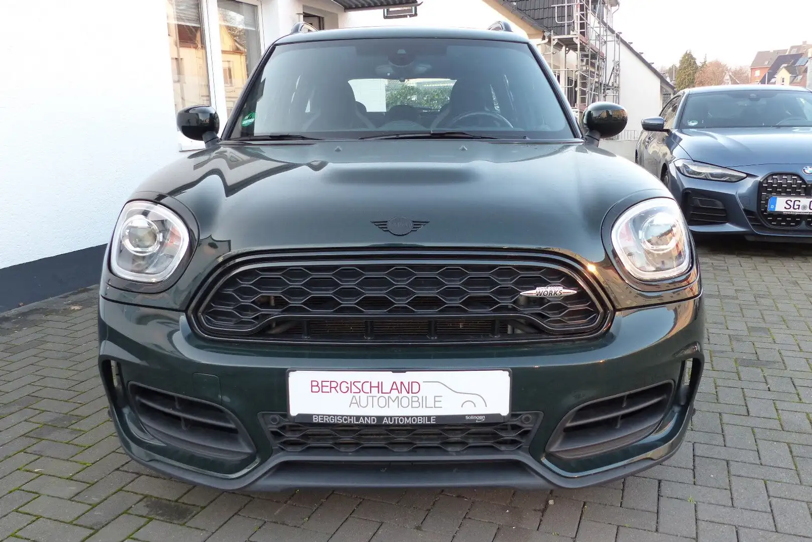 MINI John Cooper Works Countryman JOHN COOPER WORKS All4, AT Motor BMW 24400,-€ Grün - 2
