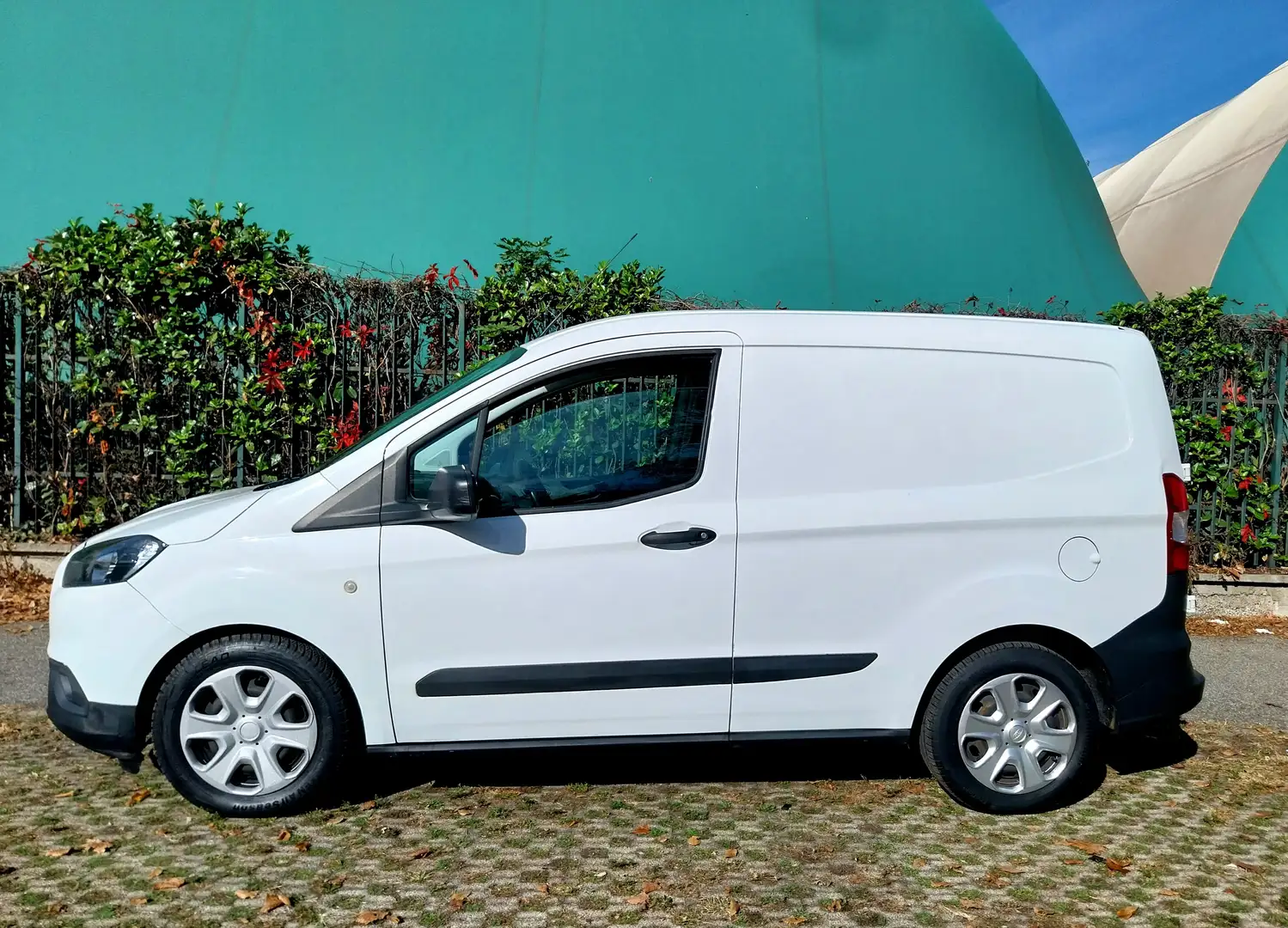 Ford Transit Courier 1.0 Bianco - 2