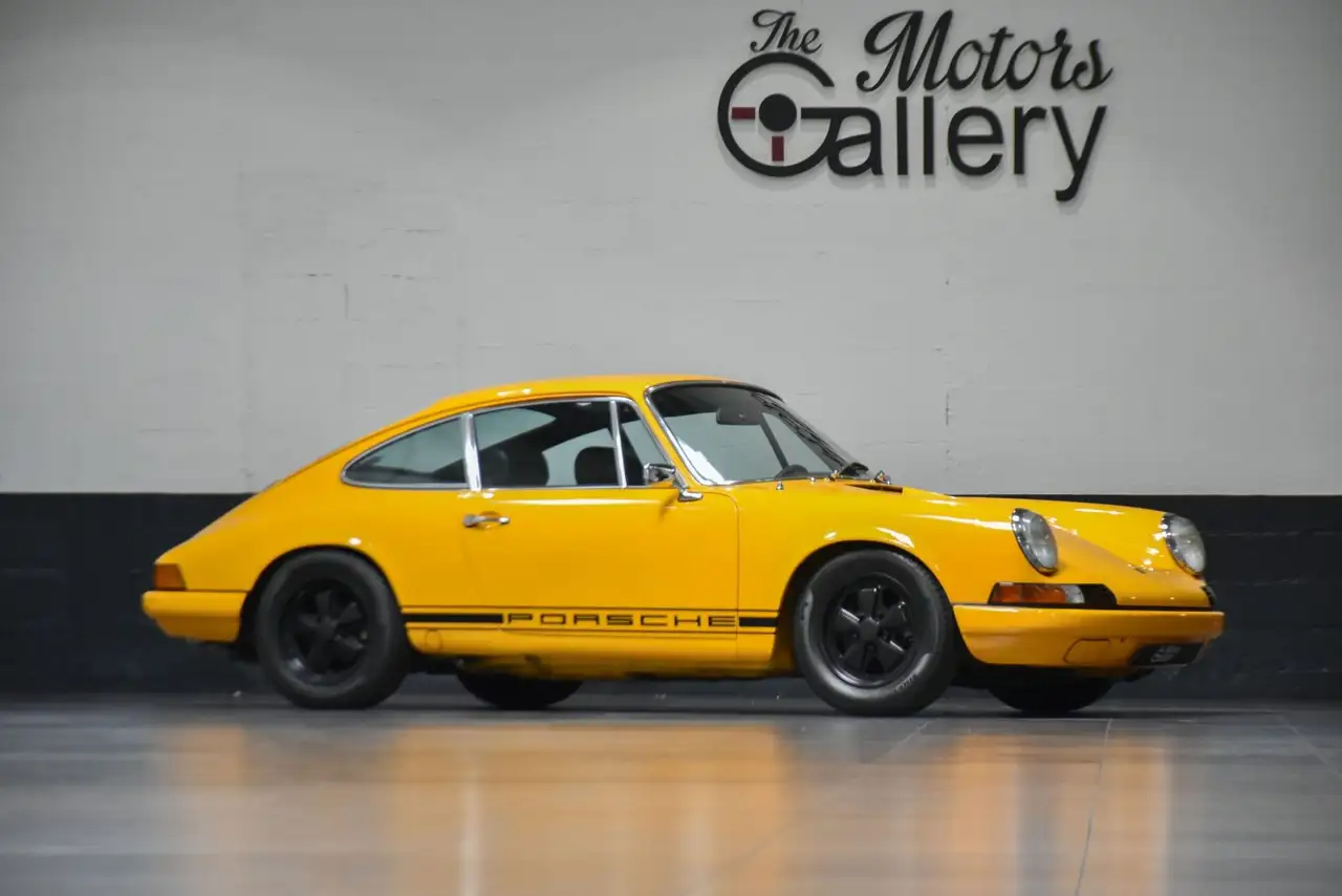 Porsche 911