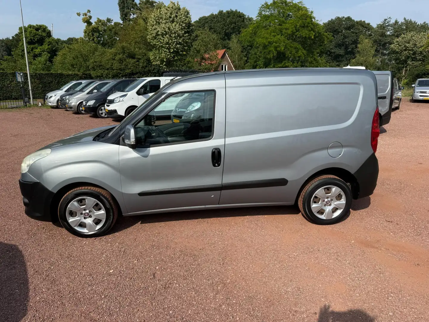 Fiat Doblo Cargo 1.3 MultiJet SX Airco Gris - 2