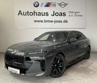 xDrive60 M Sportpaket, Glasdach Sky Lounge, Fond-E