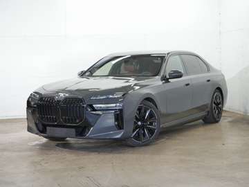 xDrive60 M Sportpaket, Glasdach Sky Lounge, Fond-E