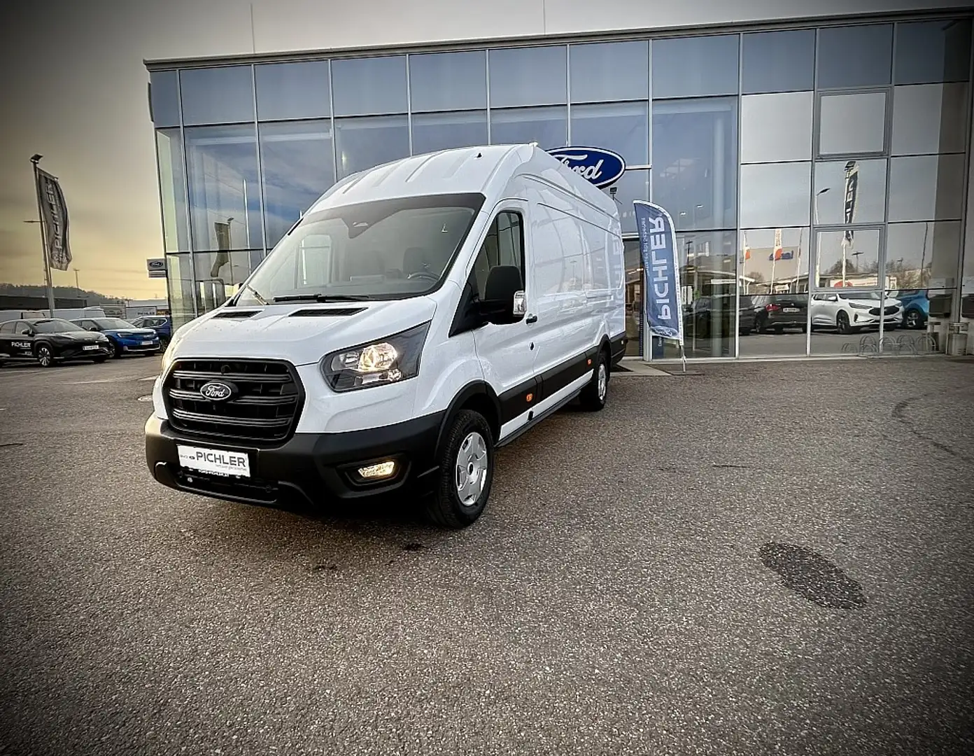 Ford Transit Transit Kasten Trend 2,0 EcoBl. 130PS L4H3 350 ... Weiß - 2