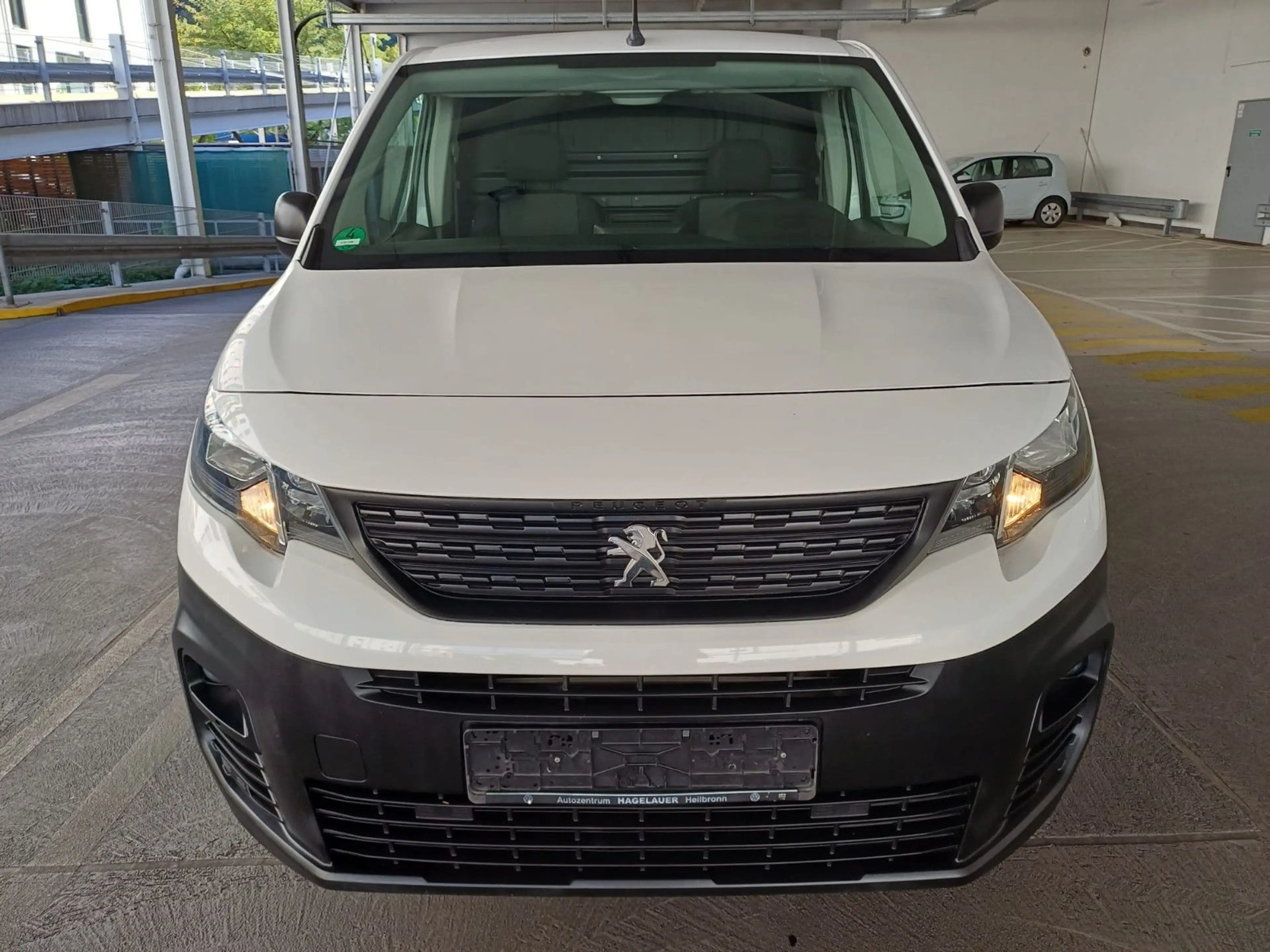 Peugeot Partner Premium L2 — photo 4