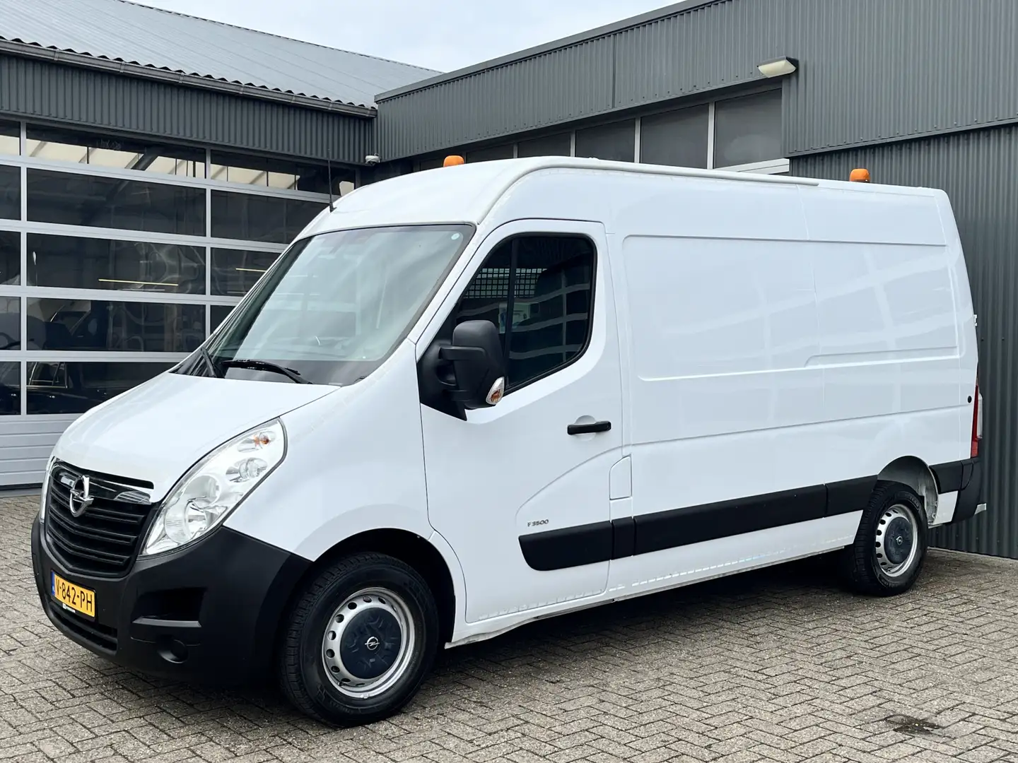Opel Movano 2.3 CDTI BiTurbo L2H2 170pk Airco Cruise controle Weiß - 2
