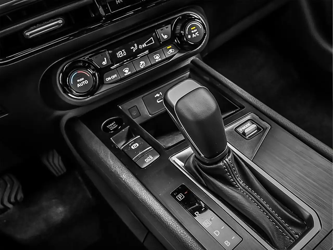 Nissan Kicks photo Nissan Kicks