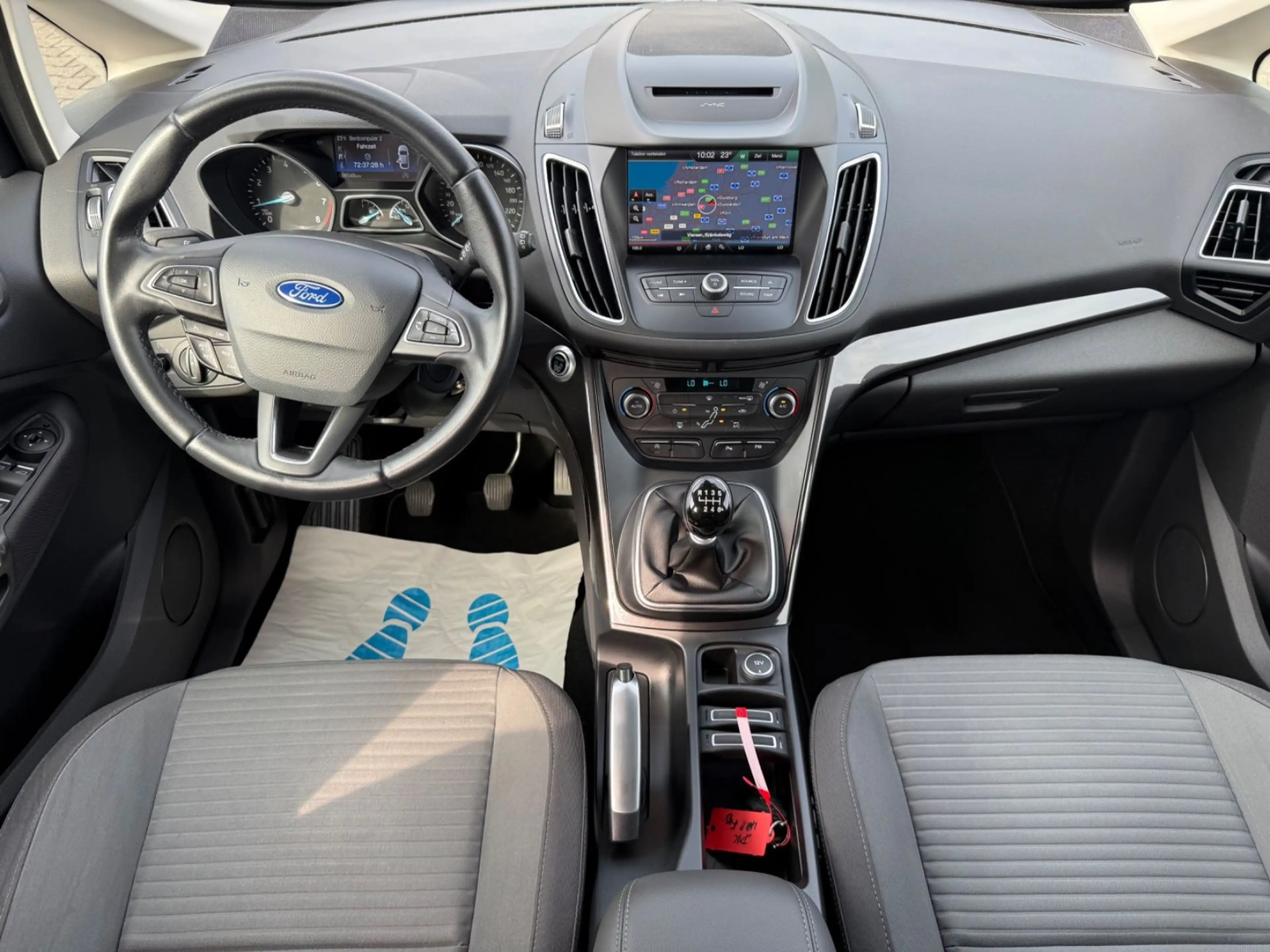 Ford Grand C-Max Grand C-MAX Titanium — photo 10