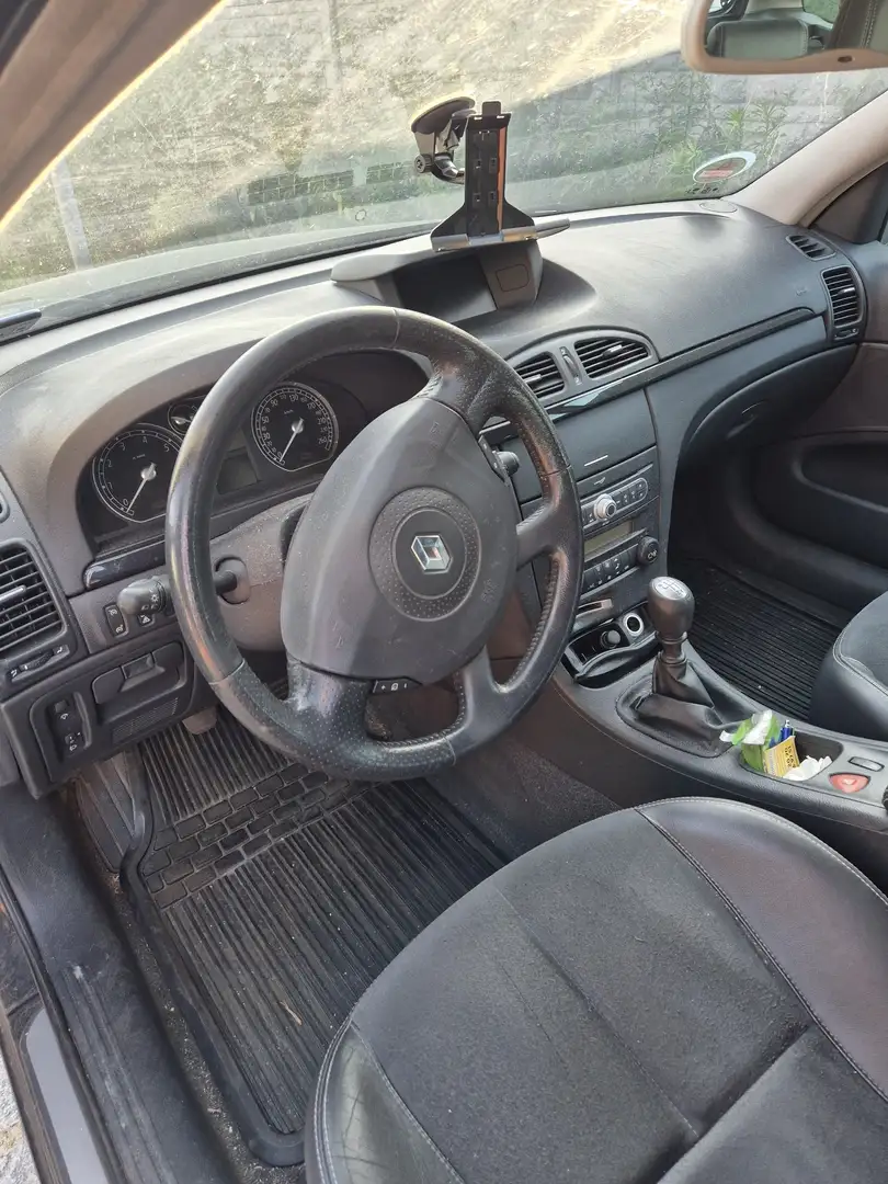 Renault Laguna Exception - 1