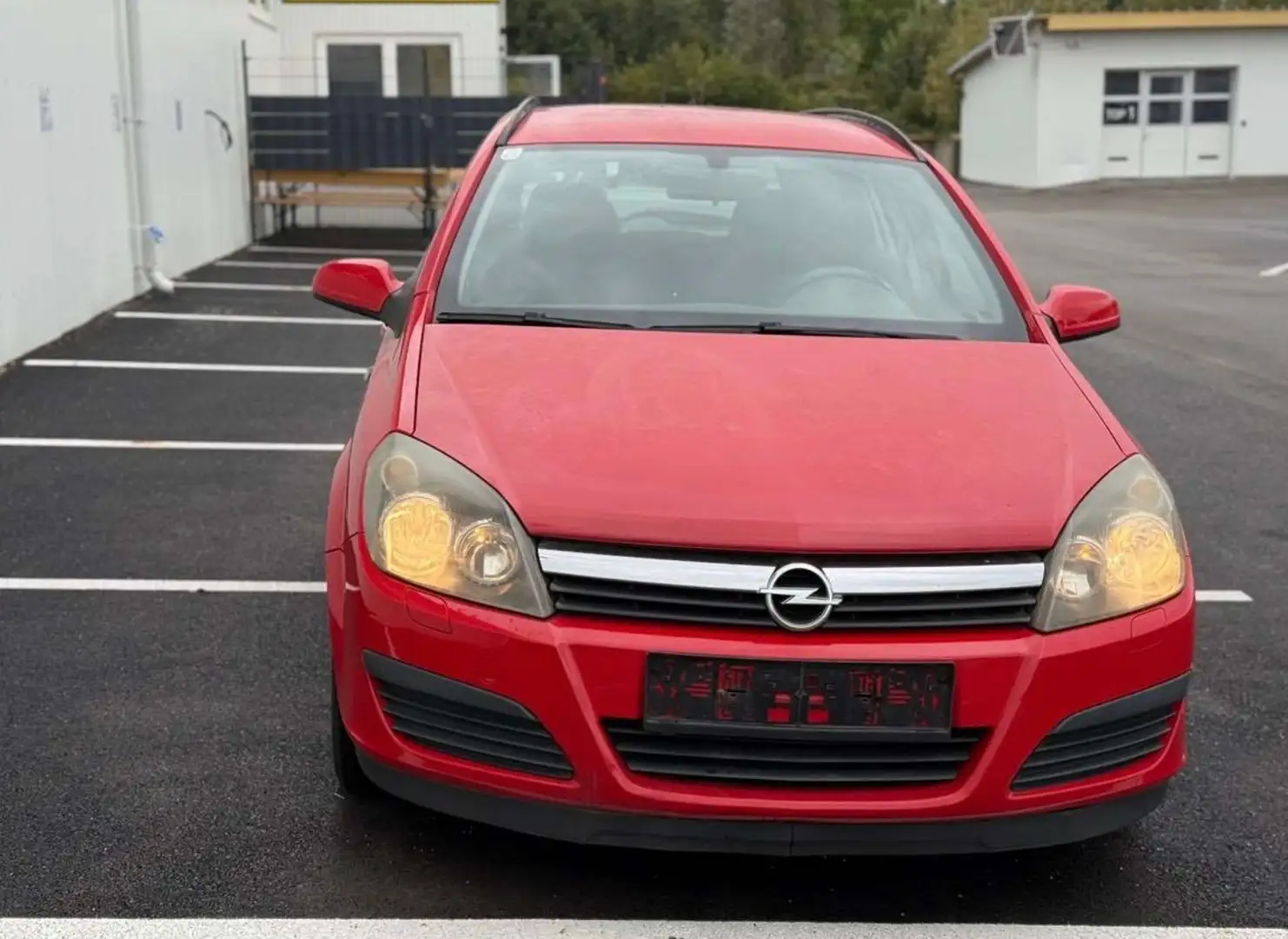 Opel Astra Edition Plus Rot - 2