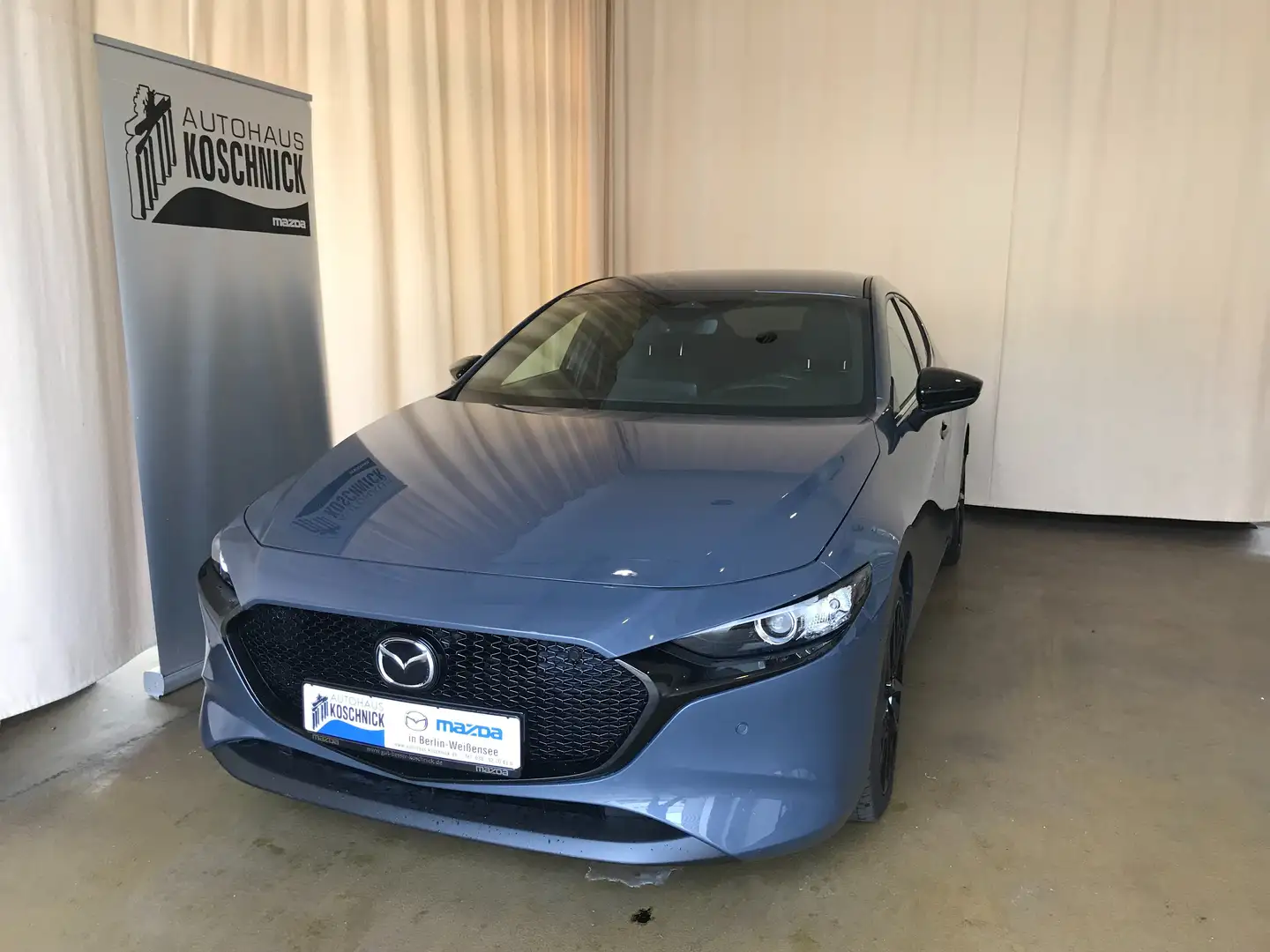 Mazda 3 2.0L e-SKYACTIV X 186 6AT HOMURA Gris - 2