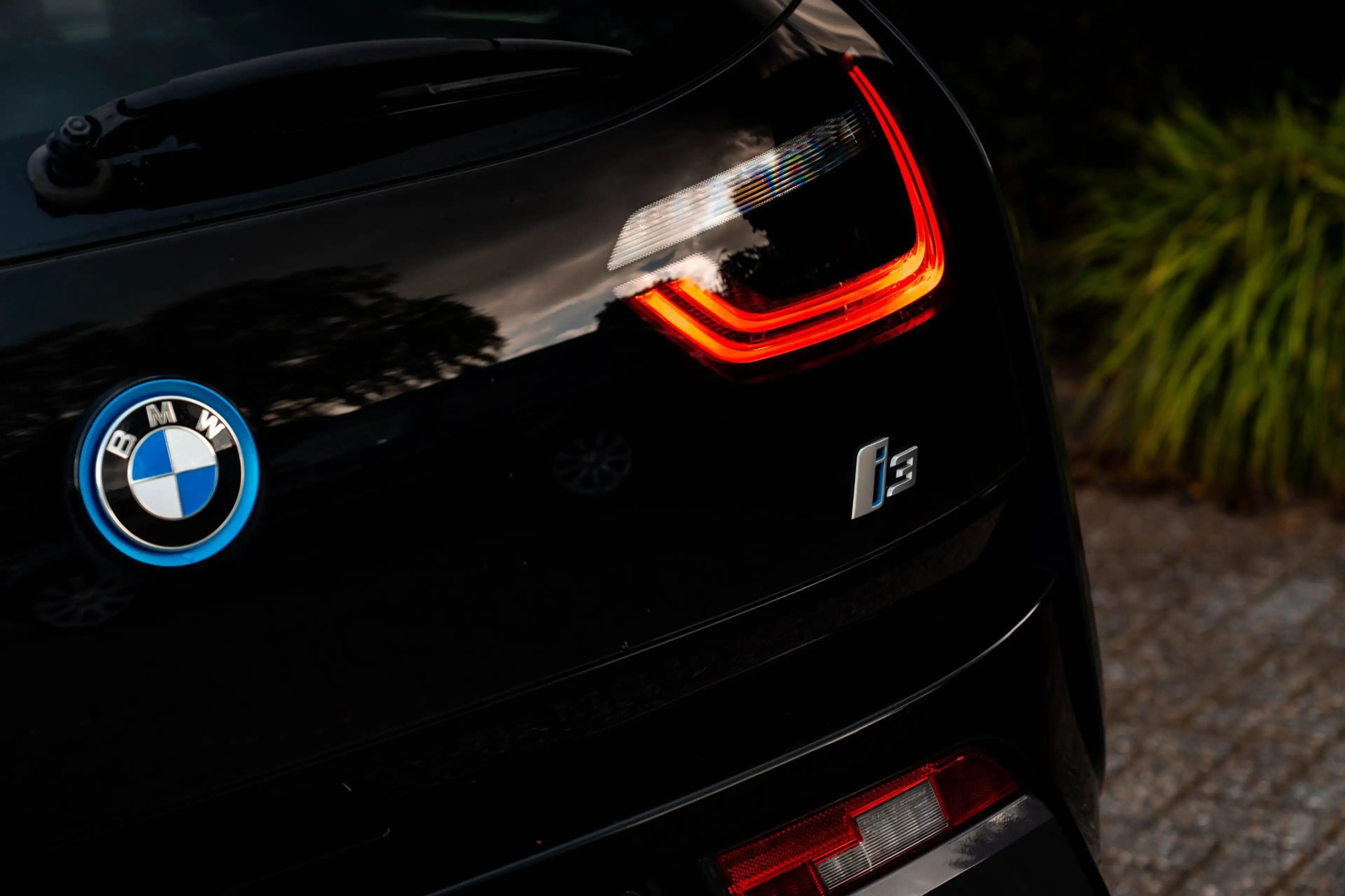 BMW i3 Range Extender 75kW Adaptive Harman Kardon Leder S — photo 31