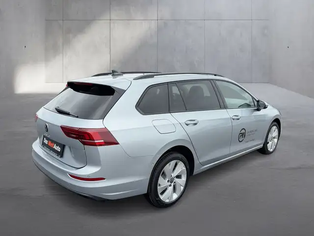 Volkswagen Golf view 5