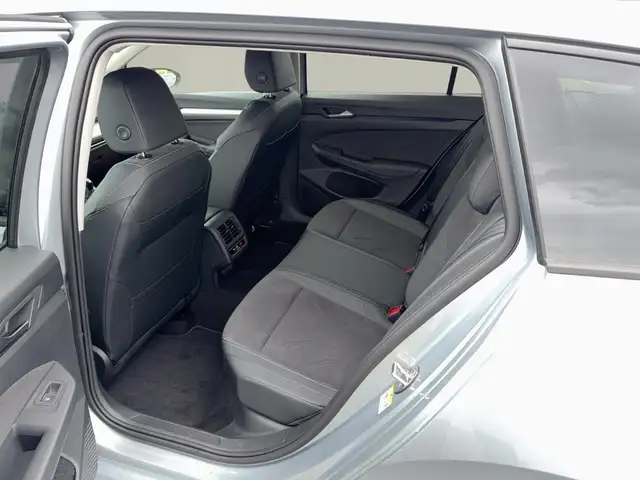 Volkswagen Golf view 12
