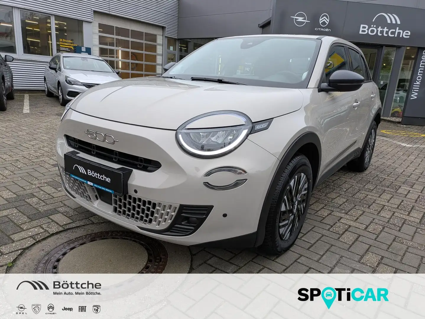 Fiat 600 1.2 125-Jahre-Edition Mild-Hybrid - 1