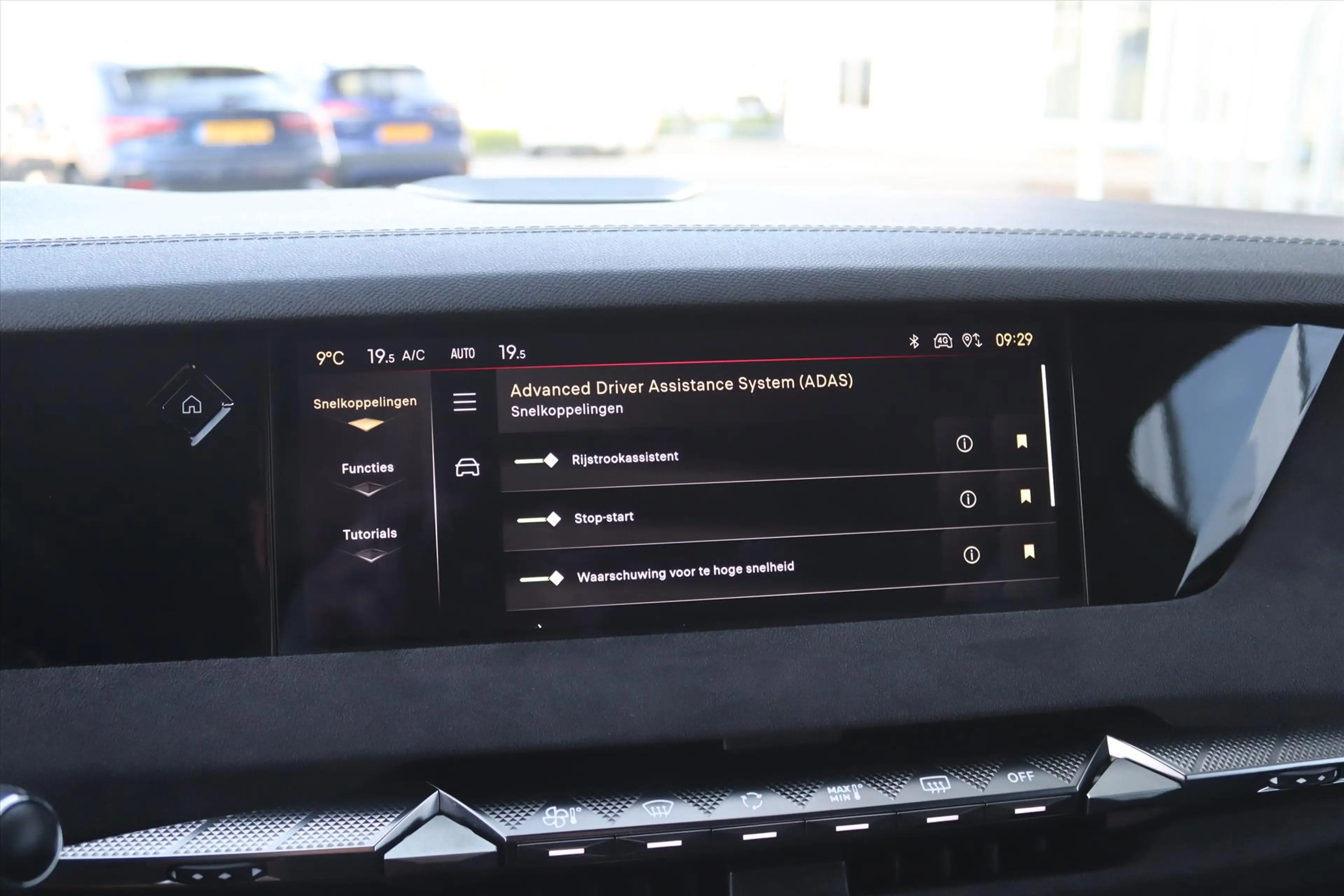 DS Automobiles DS 4 1.2 130PK AUTOMAAT PERFORMANCE LINE Navi | Head Up — photo 25