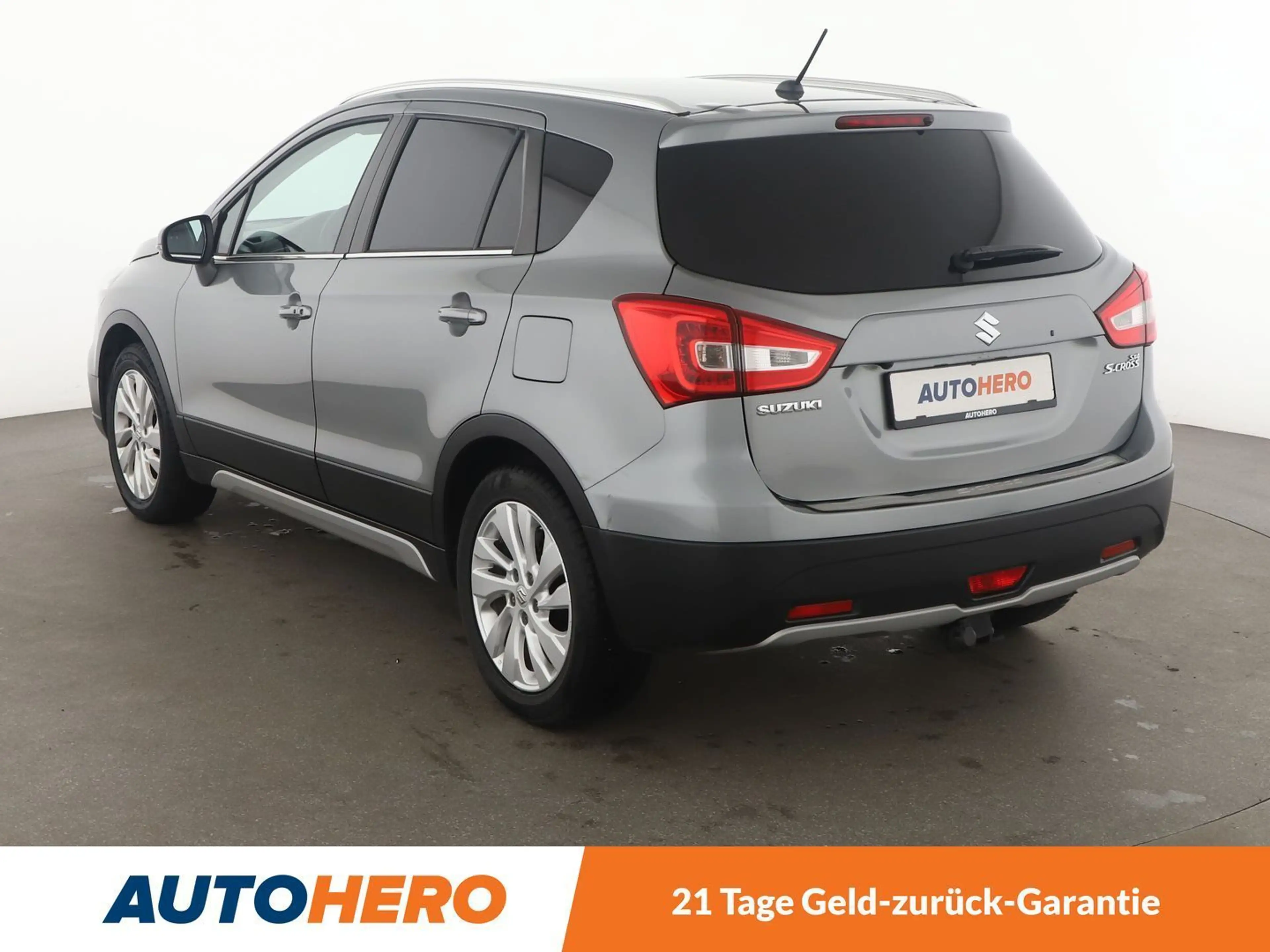 Suzuki SX4 1.0 BoosterJet Comfort Aut*NAVI*TEMPO*CAM*SHZ* — photo 4