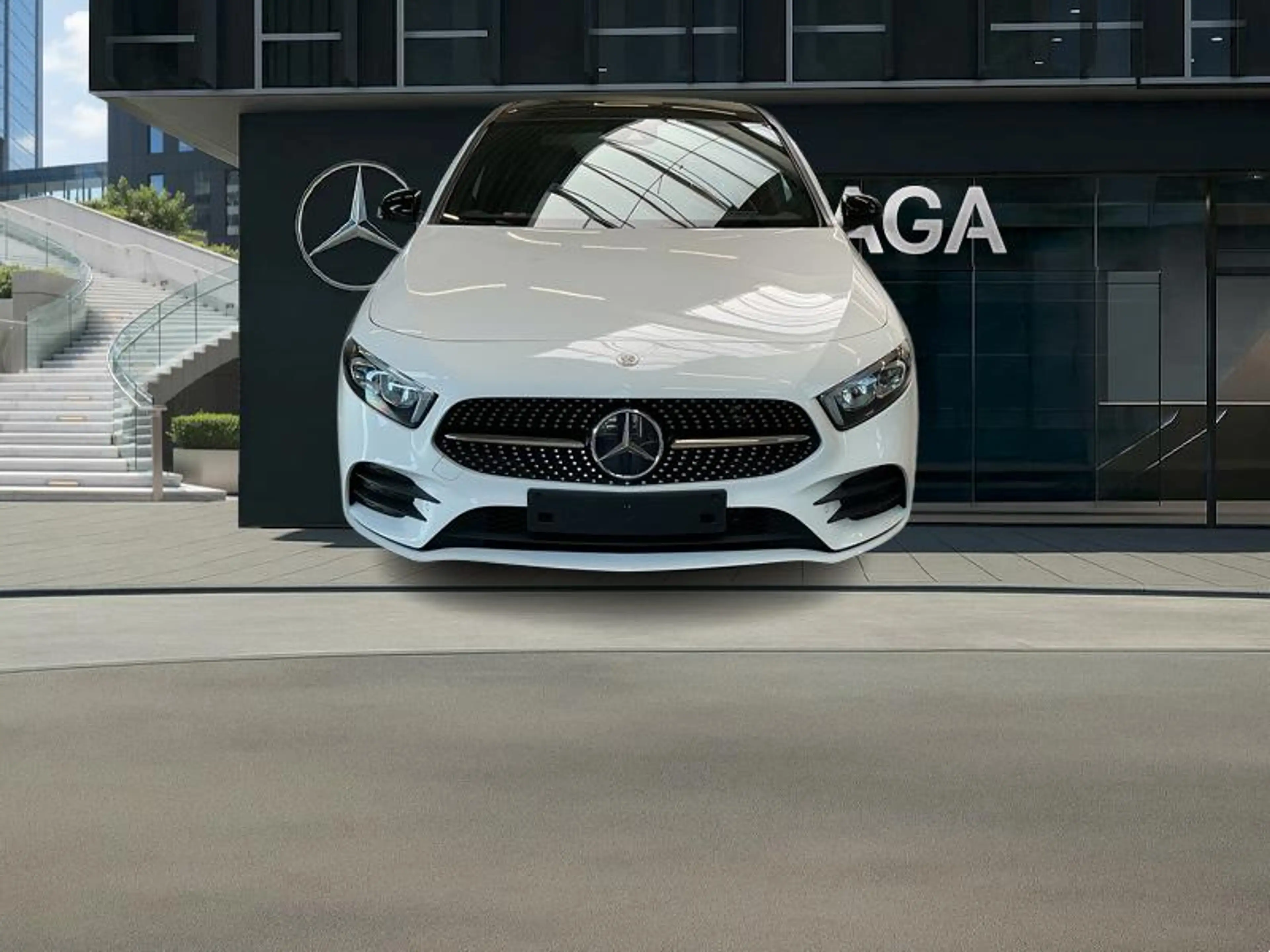 Mercedes-Benz A 200 d Berline AMG Toit Pano — photo 9