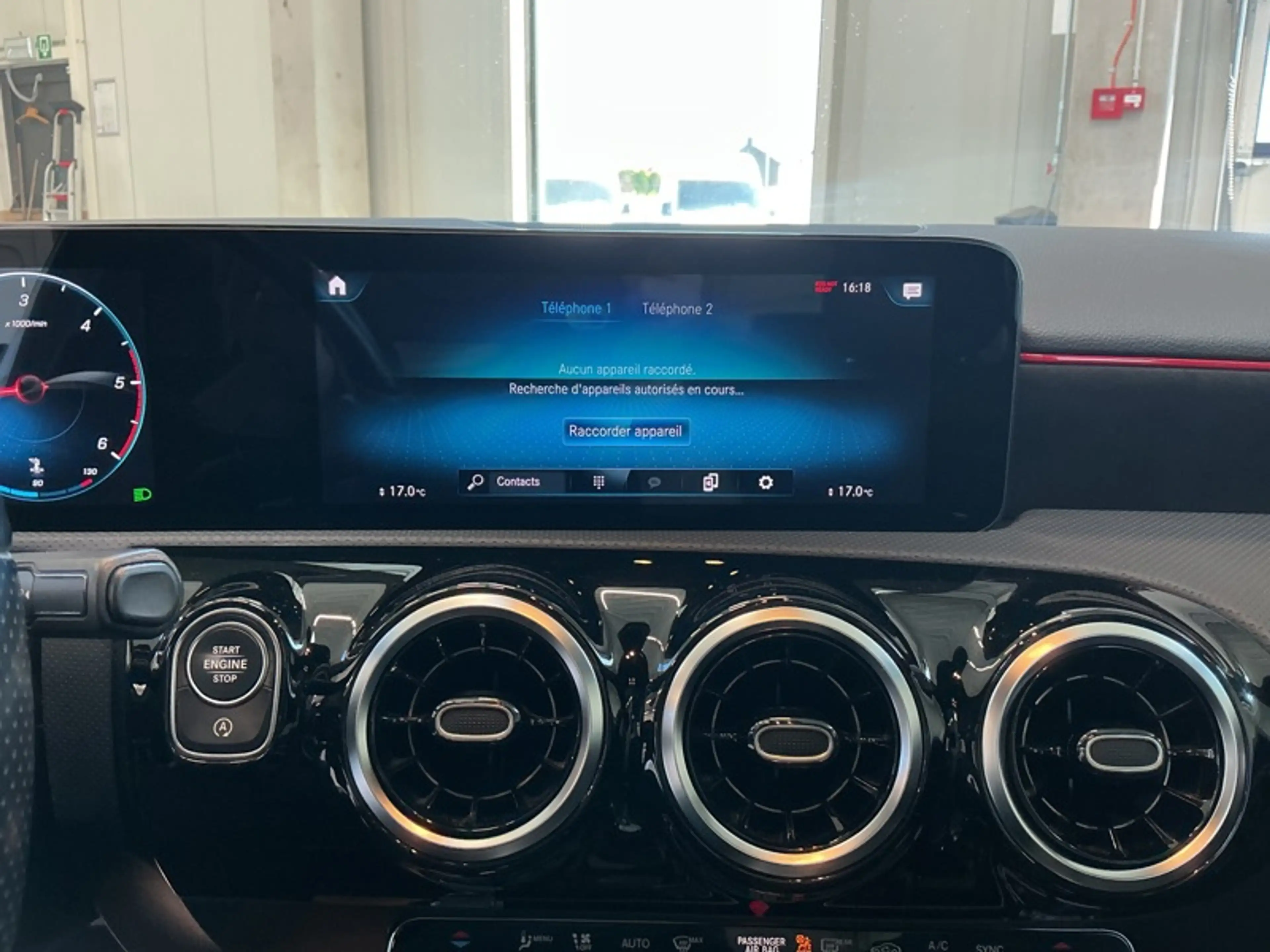 Mercedes-Benz A 200 d Berline AMG Toit Pano — photo 15