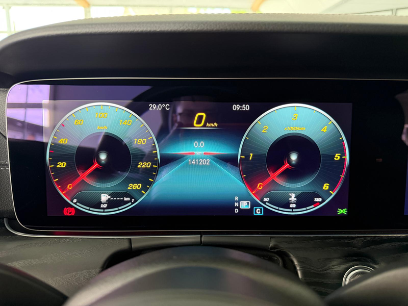 Mercedes-Benz E 220 E220d *AMG *20Z *BURM *DYNAMIC — photo 15