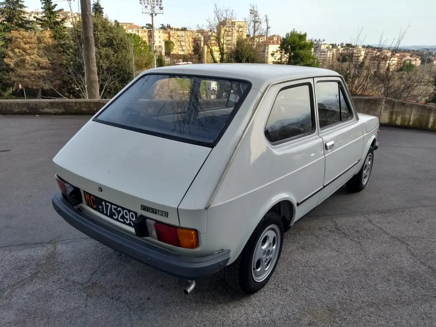 Fiat 127 3p 0.9 C - 2