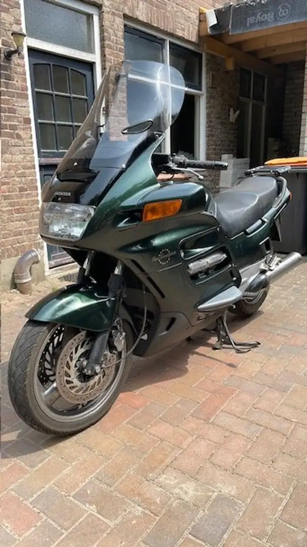 Honda Pan European Groen - 1