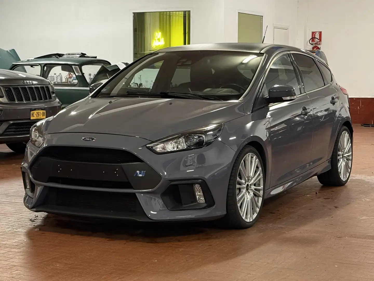 Ford Focus RS 350cv - DA VETRINA - TAGLIANDI Gris - 2