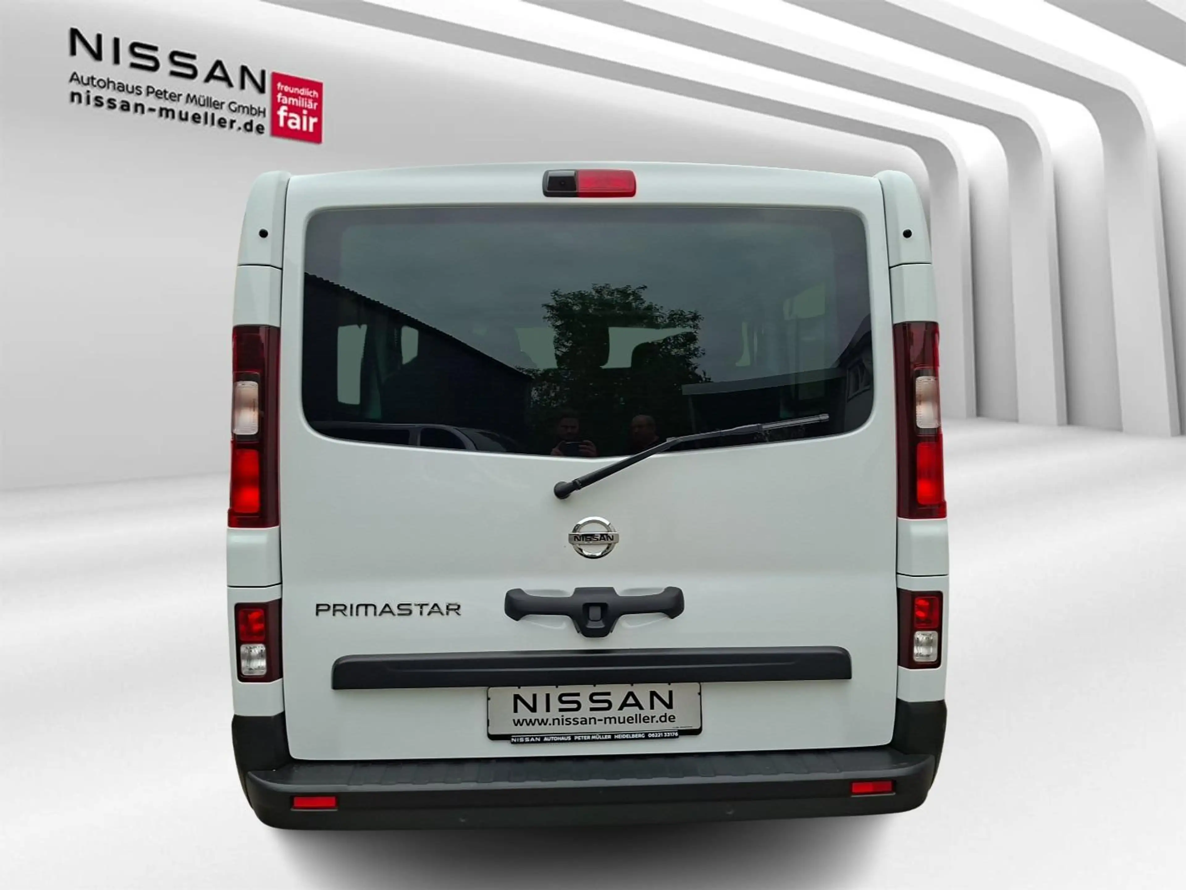 Nissan Primastar Kombi8 L2H1 3,0t dci170 DCT Tekna 2ST HK BES+ Desi — photo 8